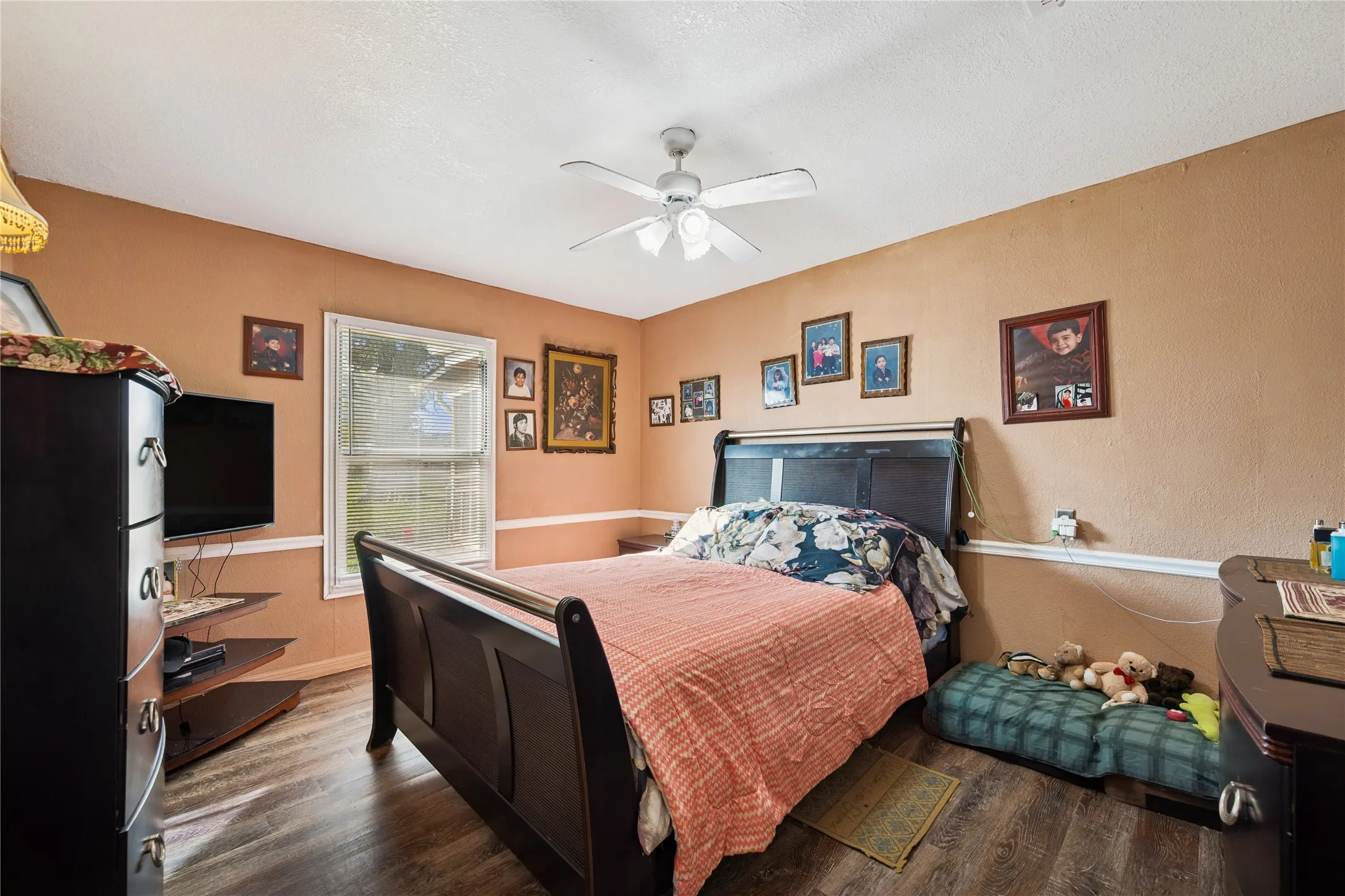 Single Family Residence For Sale in Collin County , 14154 County Road 546, Nevada, Texas 75173, 4 Bedroom, 2 Bathroom, Garage spaces, 1,420 Sqft, built in 1965, mls#21400644, Real Estate Agent in Nevada, Homes For Sale in Collin county, Homes For Sale in Nevada, Realtor in Nevada Texas, Real Estate Brokerage Independent Realty Texas, Luminita Cordes Realtor