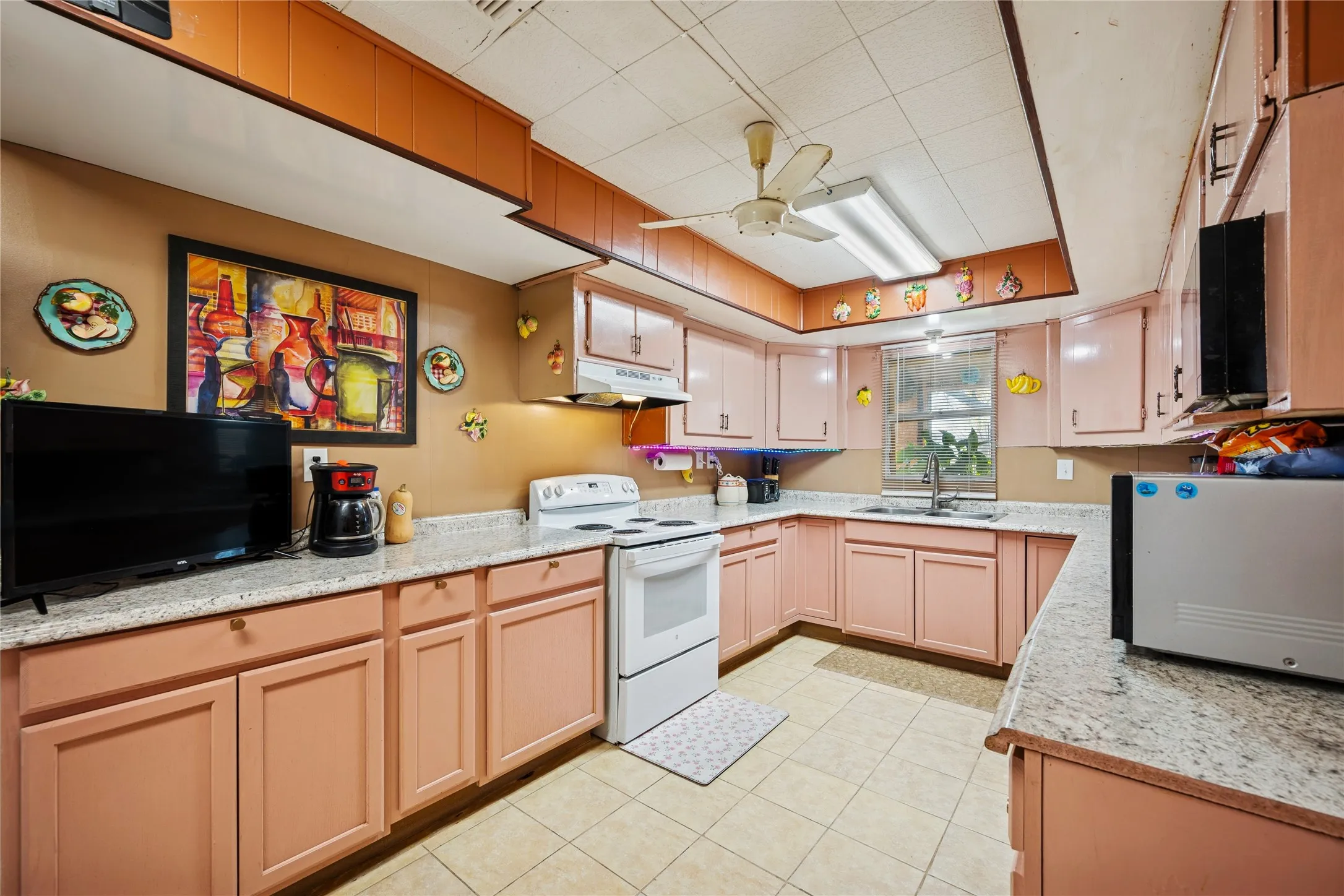 Single Family Residence For Sale in Collin County , 14154 County Road 546, Nevada, Texas 75173, 4 Bedroom, 2 Bathroom, Garage spaces, 1,420 Sqft, built in 1965, mls#21400644, Real Estate Agent in Nevada, Homes For Sale in Collin county, Homes For Sale in Nevada, Realtor in Nevada Texas, Real Estate Brokerage Independent Realty Texas, Luminita Cordes Realtor