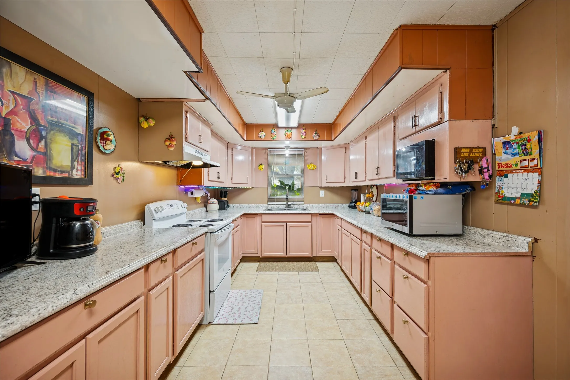 Single Family Residence For Sale in Collin County , 14154 County Road 546, Nevada, Texas 75173, 4 Bedroom, 2 Bathroom, Garage spaces, 1,420 Sqft, built in 1965, mls#21400644, Real Estate Agent in Nevada, Homes For Sale in Collin county, Homes For Sale in Nevada, Realtor in Nevada Texas, Real Estate Brokerage Independent Realty Texas, Luminita Cordes Realtor