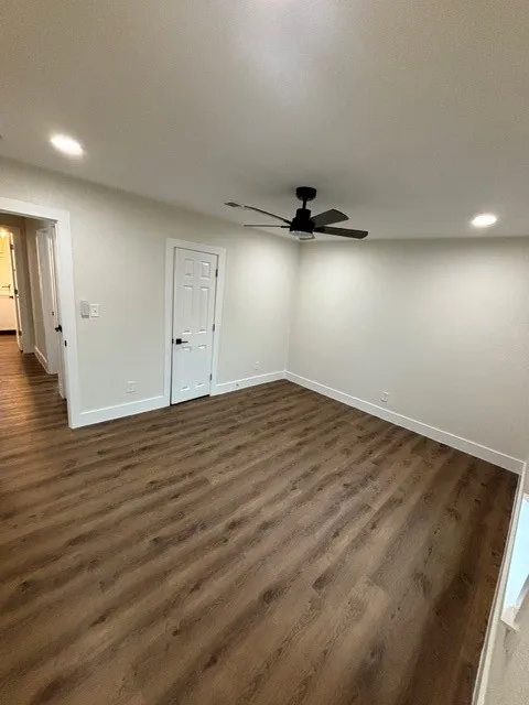 Single Family Residence For Sale in Mc Lennan County , 1413 Holly Vista Street, Waco, Texas 76711, 3 Bedroom, 2 Bathroom, Garage spaces, 1,689 Sqft, built in 1950, mls#21401774, Real Estate Agent in Waco, Homes For Sale in Mc Lennan county, Homes For Sale in Waco, Realtor in Waco Texas, Real Estate Brokerage Independent Realty Texas, Luminita Cordes Realtor