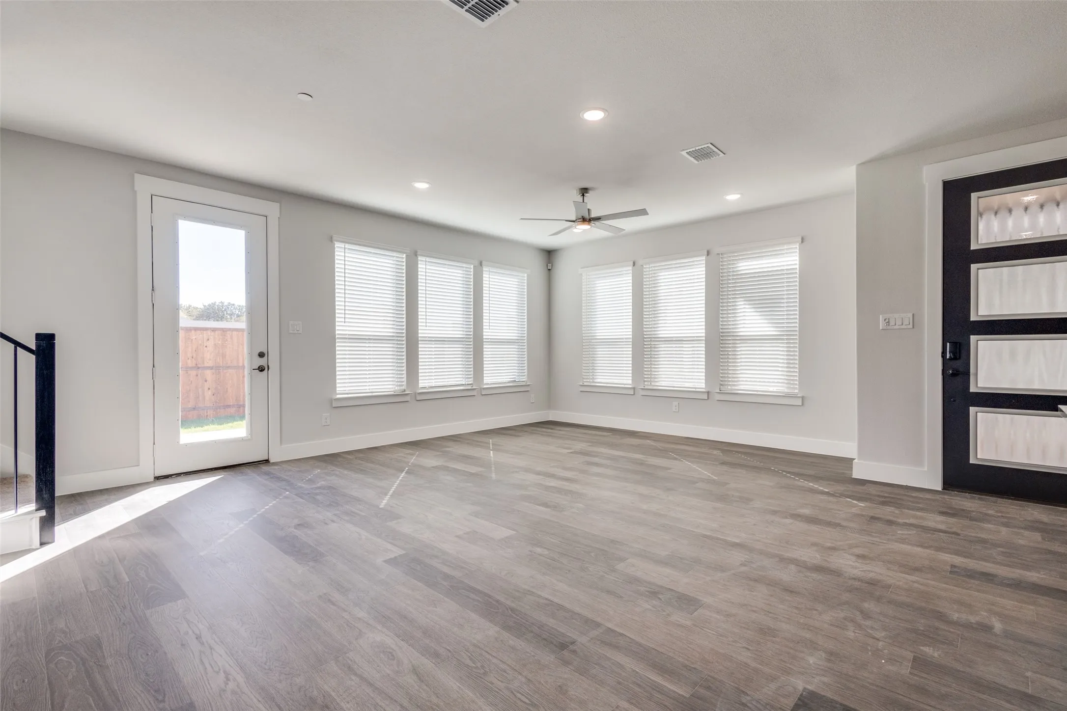 Townhouse For Rent in Denton County , 8821 Enclave Way, Northlake, Texas 76262, 3 Bedroom, 3 Bathroom, 2 Garage spaces, 2,149 Sqft, built in 2024, mls#21402793, Real Estate Agent in Northlake, Homes For Rent in Denton county, Homes For Rent in Northlake, Realtor in Northlake Texas, Real Estate Brokerage Independent Realty Texas, Luminita Cordes Realtor