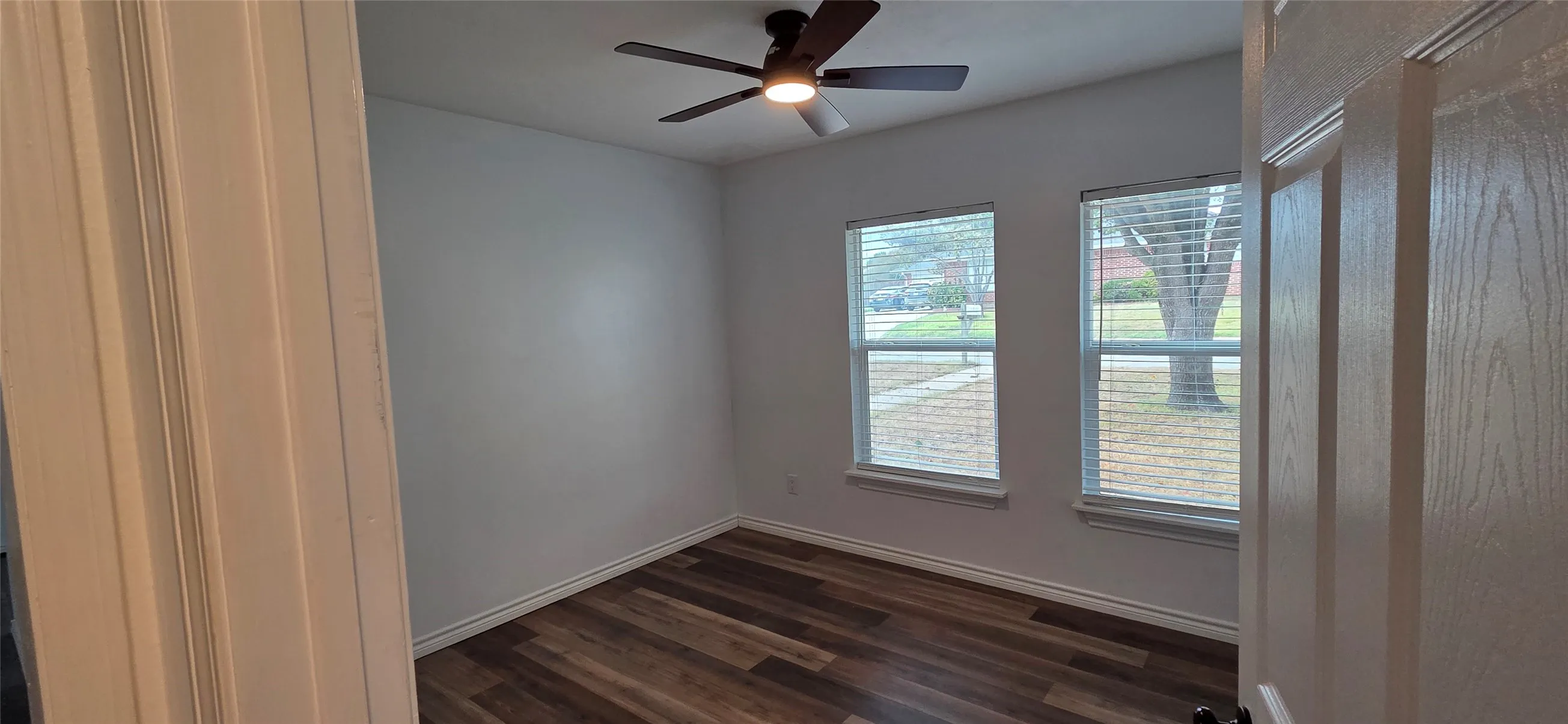 Single Family Residence For Rent in Hopkins County , 144 Hollie Circle, Sulphur Springs, Texas 75482, 3 Bedroom, 2 Bathroom, 2 Garage spaces, 1,639 Sqft, built in 1984, mls#21402795, Real Estate Agent in Sulphur Springs, Homes For Rent in Hopkins county, Homes For Rent in Sulphur Springs, Realtor in Sulphur Springs Texas, Real Estate Brokerage Independent Realty Texas, Luminita Cordes Realtor