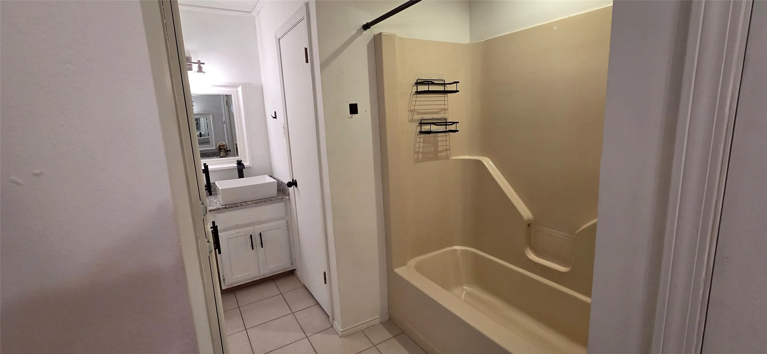 Single Family Residence For Rent in Hopkins County , 144 Hollie Circle, Sulphur Springs, Texas 75482, 3 Bedroom, 2 Bathroom, 2 Garage spaces, 1,639 Sqft, built in 1984, mls#21402795, Real Estate Agent in Sulphur Springs, Homes For Rent in Hopkins county, Homes For Rent in Sulphur Springs, Realtor in Sulphur Springs Texas, Real Estate Brokerage Independent Realty Texas, Luminita Cordes Realtor