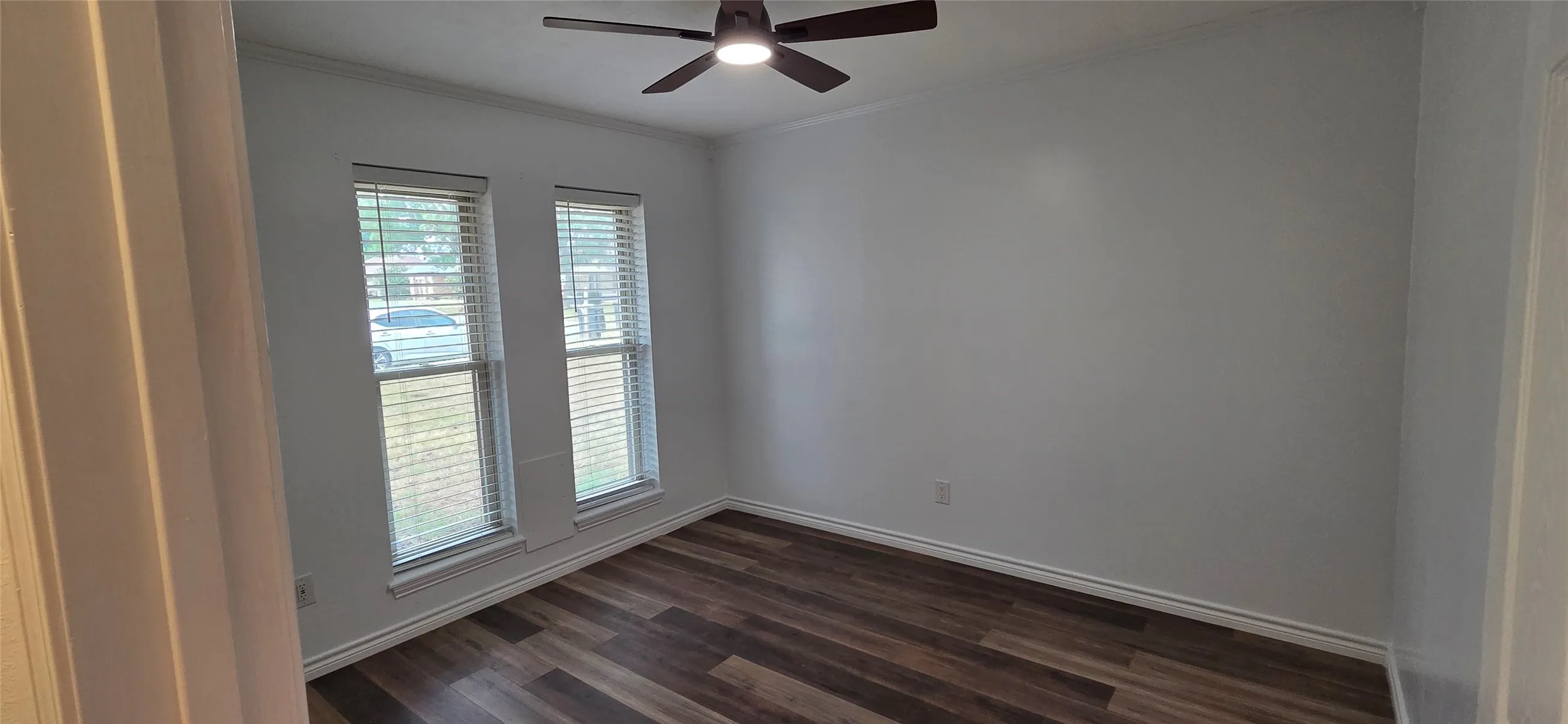 Single Family Residence For Rent in Hopkins County , 144 Hollie Circle, Sulphur Springs, Texas 75482, 3 Bedroom, 2 Bathroom, 2 Garage spaces, 1,639 Sqft, built in 1984, mls#21402795, Real Estate Agent in Sulphur Springs, Homes For Rent in Hopkins county, Homes For Rent in Sulphur Springs, Realtor in Sulphur Springs Texas, Real Estate Brokerage Independent Realty Texas, Luminita Cordes Realtor