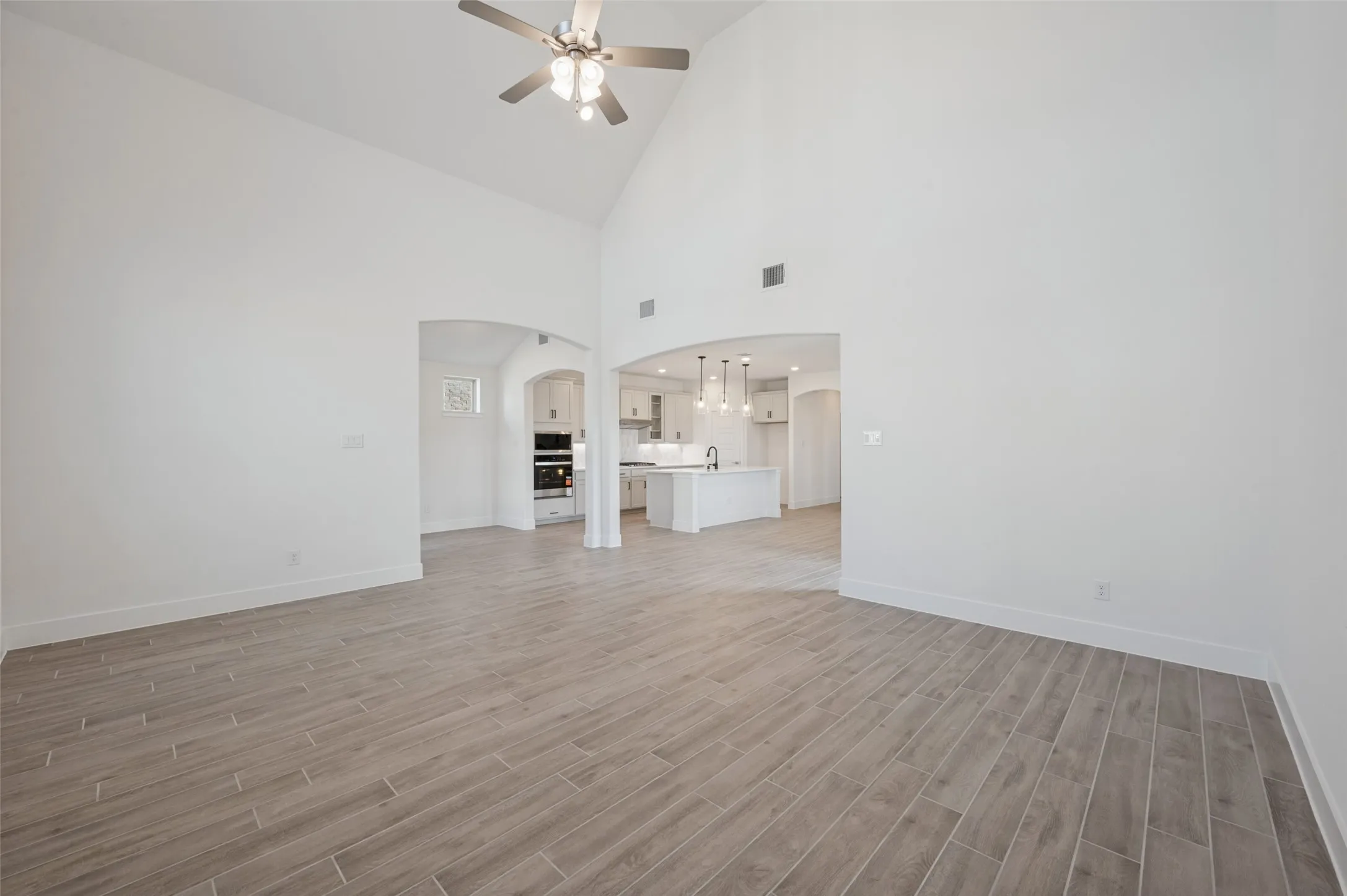 Single Family Residence For Rent in Tarrant County , 400 Buffalo Grass Drive, Euless, Texas 76039, 4 Bedroom, 3 Bathroom, 2 Garage spaces, 2,400 Sqft, built in 2026, mls#21377260, Real Estate Agent in Euless, Homes For Rent in Tarrant county, Homes For Rent in Euless, Realtor in Euless Texas, Real Estate Brokerage Independent Realty Texas, Luminita Cordes Realtor
