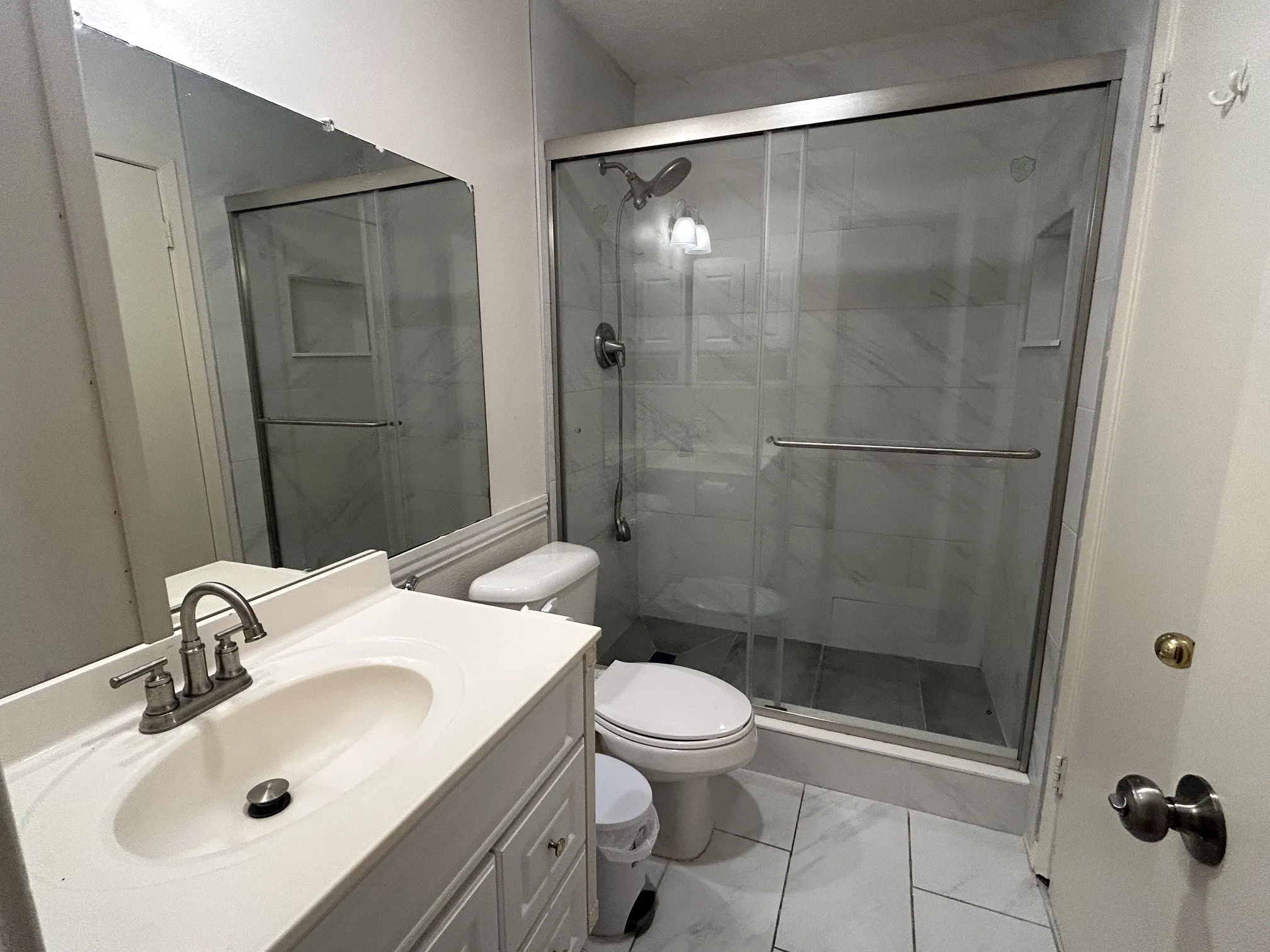 Single Family Residence For Rent in Dallas County , 2962 Canis Circle, Garland, Texas 75044, 2 Bedroom, 2 Bathroom, 1 Garage spaces, 983 Sqft, built in 1977, mls#21401276, Real Estate Agent in Garland, Homes For Rent in Dallas county, Homes For Rent in Garland, Realtor in Garland Texas, Real Estate Brokerage Independent Realty Texas, Luminita Cordes Realtor
