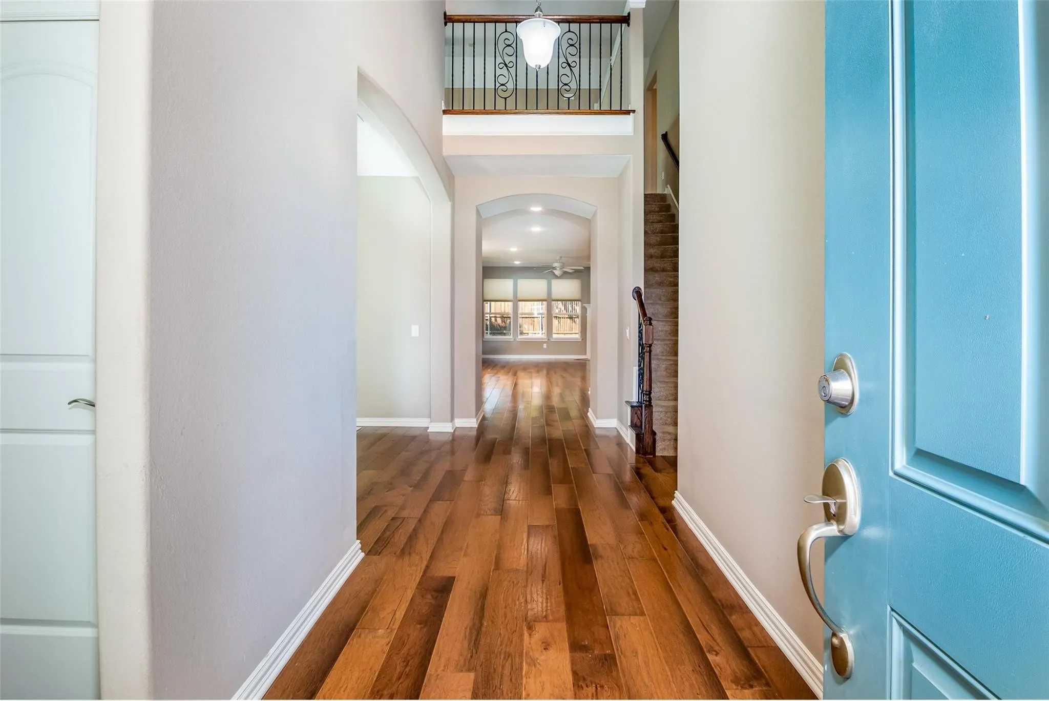 Single Family Residence For Rent in Collin County , 3713 Limousine Parkway, Mc Kinney, Texas 75071, 4 Bedroom, 3 Bathroom, 2 Garage spaces, 2,987 Sqft, built in 2016, mls#21400253, Real Estate Agent in Mc Kinney, Homes For Rent in Collin county, Homes For Rent in Mc Kinney, Realtor in Mc Kinney Texas, Real Estate Brokerage Independent Realty Texas, Luminita Cordes Realtor