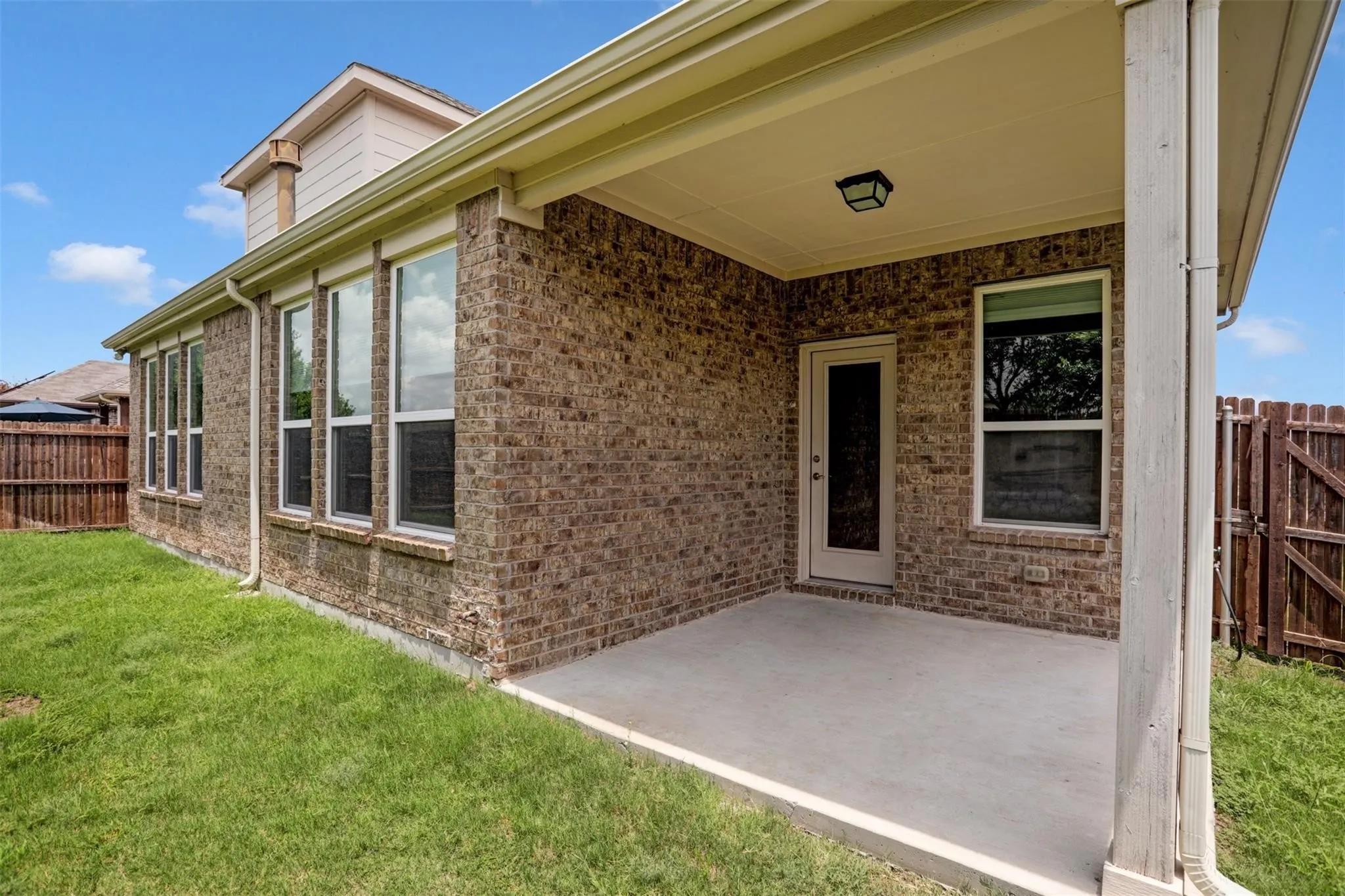 Single Family Residence For Rent in Collin County , 3713 Limousine Parkway, Mc Kinney, Texas 75071, 4 Bedroom, 3 Bathroom, 2 Garage spaces, 2,987 Sqft, built in 2016, mls#21400253, Real Estate Agent in Mc Kinney, Homes For Rent in Collin county, Homes For Rent in Mc Kinney, Realtor in Mc Kinney Texas, Real Estate Brokerage Independent Realty Texas, Luminita Cordes Realtor