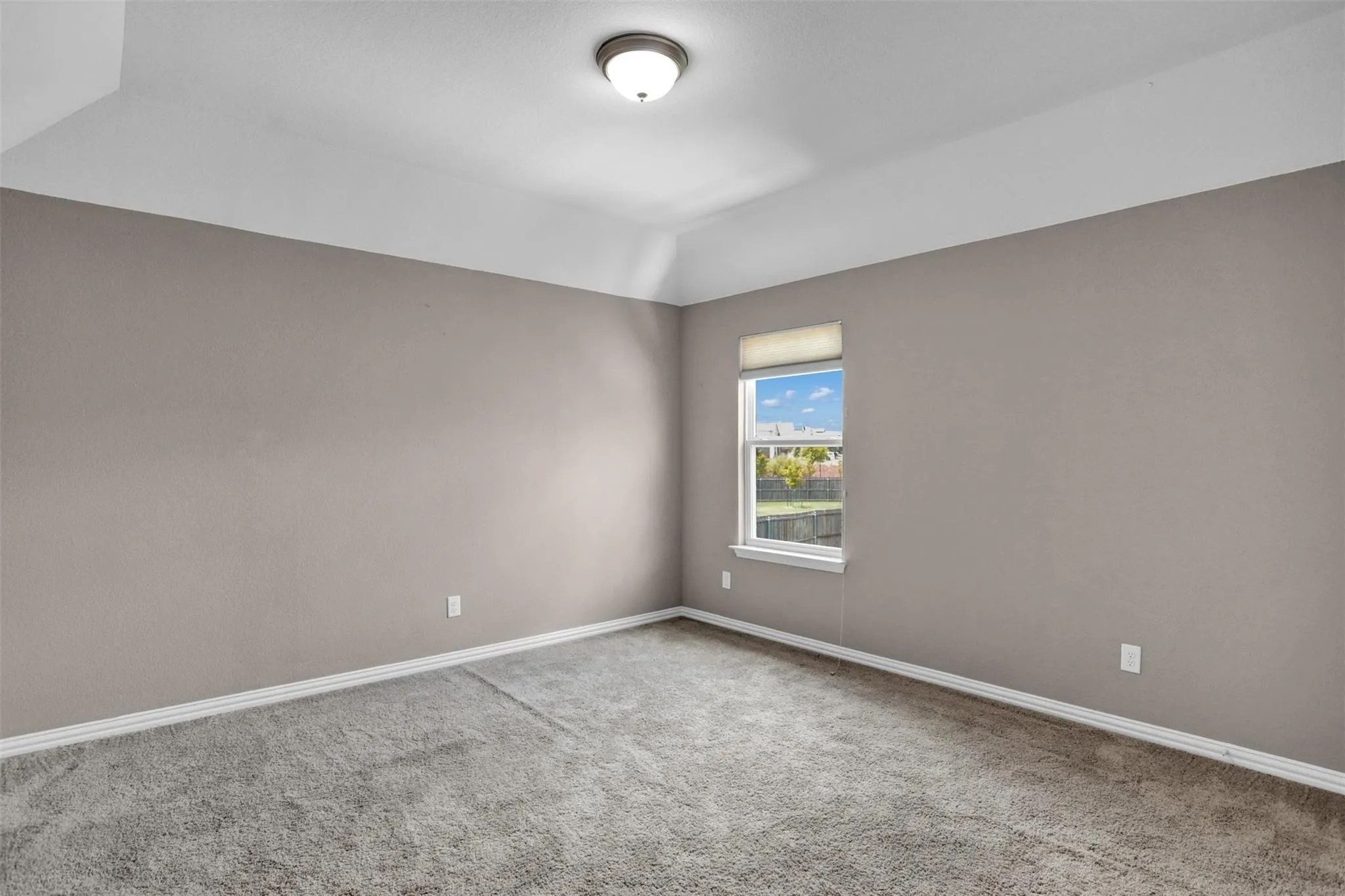 Single Family Residence For Rent in Collin County , 3713 Limousine Parkway, Mc Kinney, Texas 75071, 4 Bedroom, 3 Bathroom, 2 Garage spaces, 2,987 Sqft, built in 2016, mls#21400253, Real Estate Agent in Mc Kinney, Homes For Rent in Collin county, Homes For Rent in Mc Kinney, Realtor in Mc Kinney Texas, Real Estate Brokerage Independent Realty Texas, Luminita Cordes Realtor
