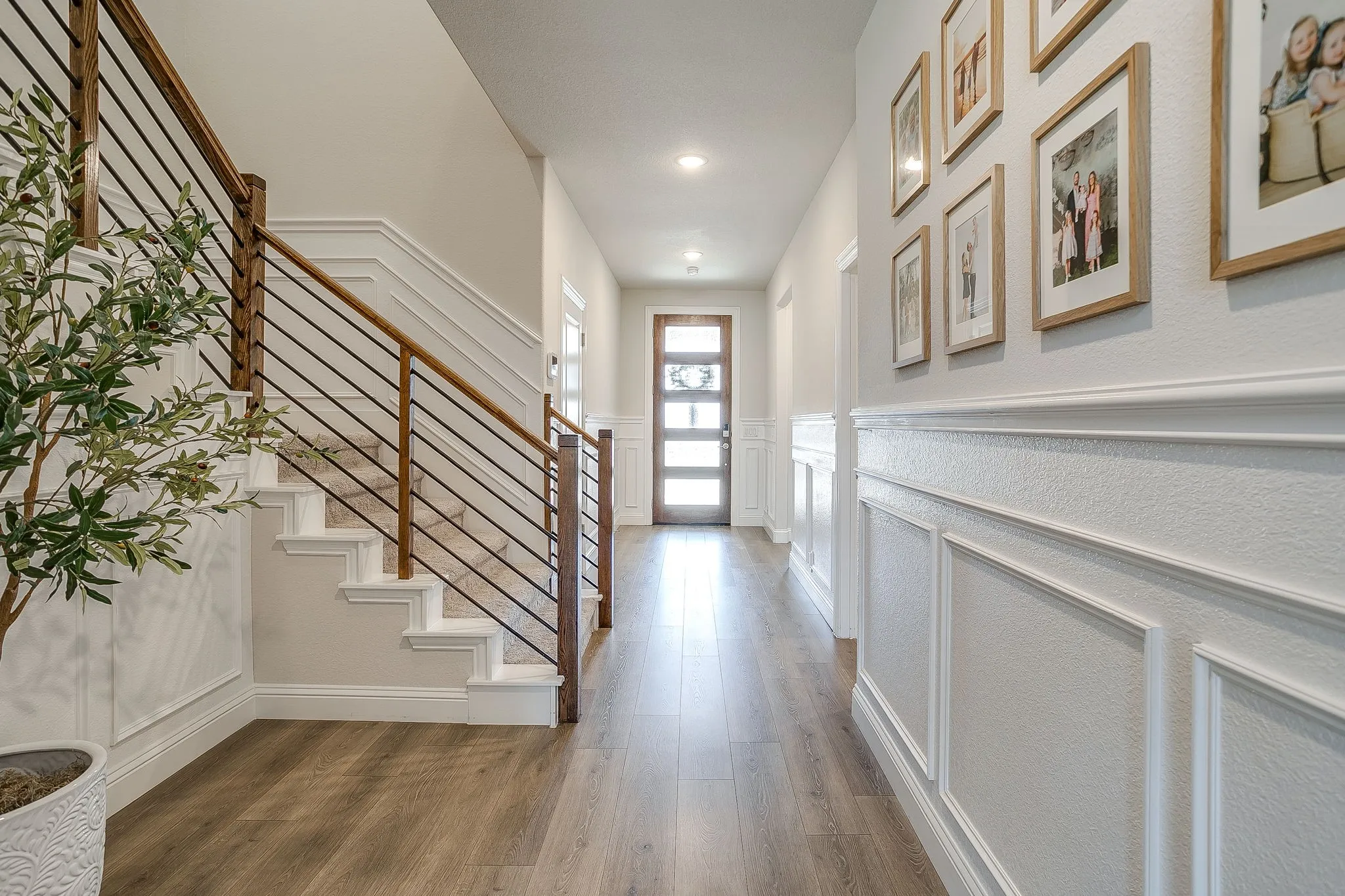 Single Family Residence For Rent in Parker County , 128 Kingfisher Lane, Aledo, Texas 76008, 5 Bedroom, 4 Bathroom, 2 Garage spaces, 3,558 Sqft, built in 2024, mls#21402811, Real Estate Agent in Aledo, Homes For Rent in Parker county, Homes For Rent in Aledo, Realtor in Aledo Texas, Real Estate Brokerage Independent Realty Texas, Luminita Cordes Realtor