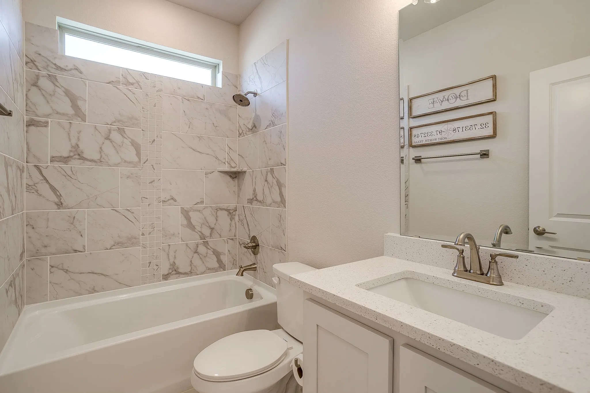 Single Family Residence For Rent in Parker County , 128 Kingfisher Lane, Aledo, Texas 76008, 5 Bedroom, 4 Bathroom, 2 Garage spaces, 3,558 Sqft, built in 2024, mls#21402811, Real Estate Agent in Aledo, Homes For Rent in Parker county, Homes For Rent in Aledo, Realtor in Aledo Texas, Real Estate Brokerage Independent Realty Texas, Luminita Cordes Realtor