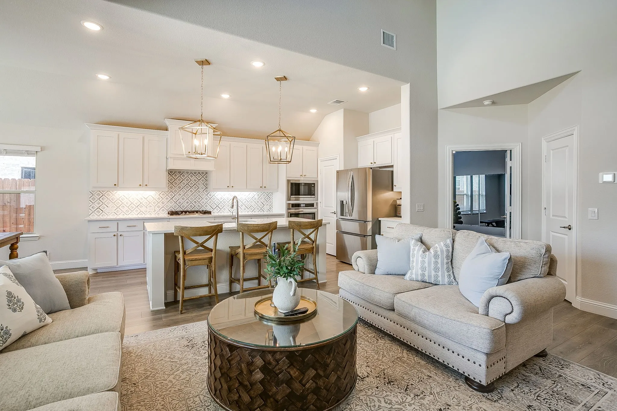 Single Family Residence For Rent in Parker County , 128 Kingfisher Lane, Aledo, Texas 76008, 5 Bedroom, 4 Bathroom, 2 Garage spaces, 3,558 Sqft, built in 2024, mls#21402811, Real Estate Agent in Aledo, Homes For Rent in Parker county, Homes For Rent in Aledo, Realtor in Aledo Texas, Real Estate Brokerage Independent Realty Texas, Luminita Cordes Realtor