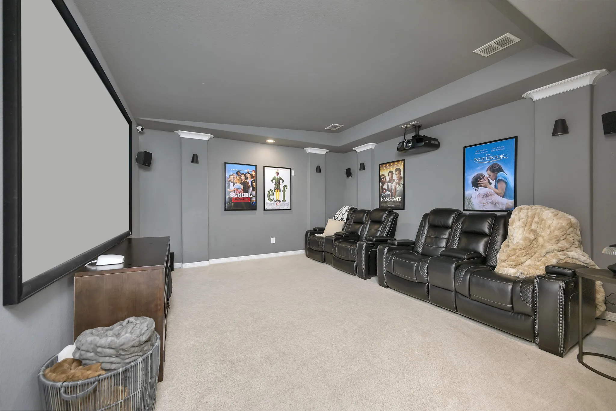 Single Family Residence For Sale in Denton County , 920 Champions Way, Roanoke, Texas 76262, 4 Bedroom, 3 Bathroom, 3 Garage spaces, 3,367 Sqft, built in 2014, mls#21395352, Real Estate Agent in Roanoke, Homes For Sale in Denton county, Homes For Sale in Roanoke, Realtor in Roanoke Texas, Real Estate Brokerage Independent Realty Texas, Luminita Cordes Realtor
