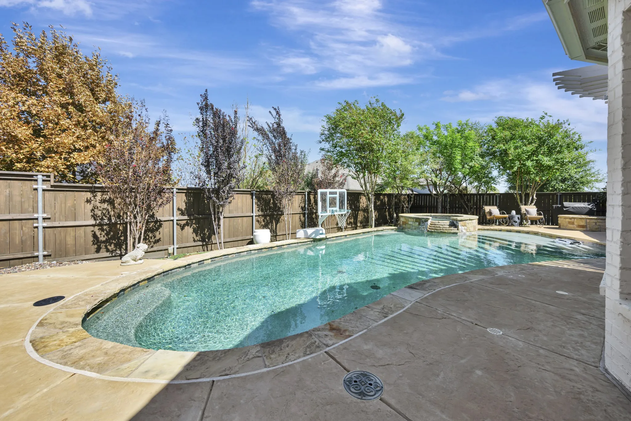 Single Family Residence For Sale in Denton County , 920 Champions Way, Roanoke, Texas 76262, 4 Bedroom, 3 Bathroom, 3 Garage spaces, 3,367 Sqft, built in 2014, mls#21395352, Real Estate Agent in Roanoke, Homes For Sale in Denton county, Homes For Sale in Roanoke, Realtor in Roanoke Texas, Real Estate Brokerage Independent Realty Texas, Luminita Cordes Realtor