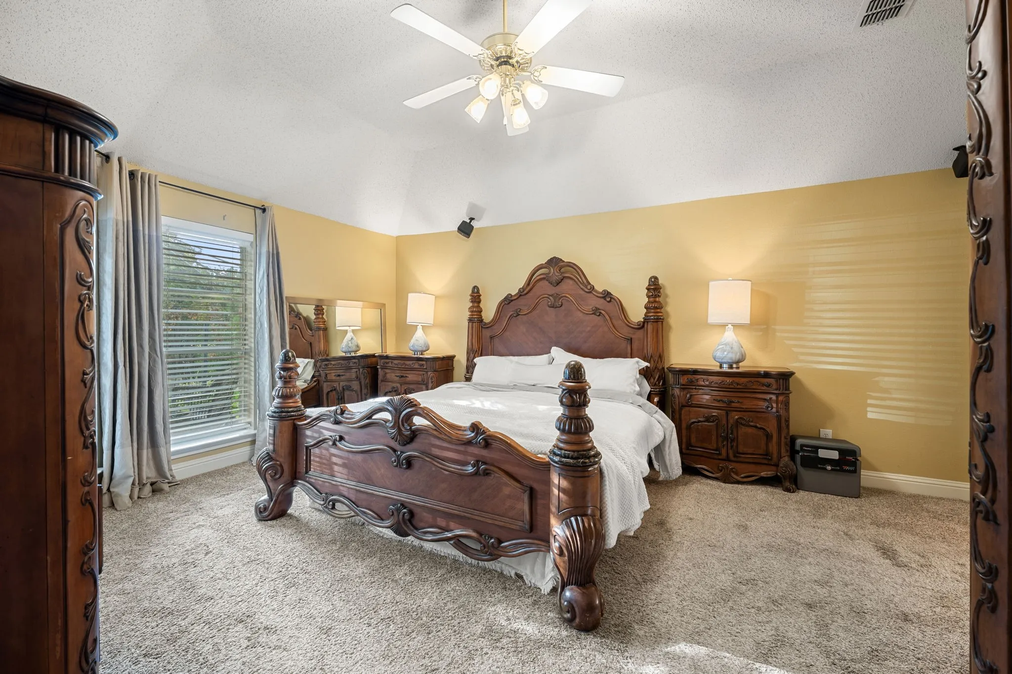 Single Family Residence For Rent in Collin County , 400 Watters Crossing Court, Allen, Texas 75013, 4 Bedroom, 2 Bathroom, 1 Garage spaces, 2,181 Sqft, built in 1993, mls#21401534, Real Estate Agent in Allen, Homes For Rent in Collin county, Homes For Rent in Allen, Realtor in Allen Texas, Real Estate Brokerage Independent Realty Texas, Luminita Cordes Realtor