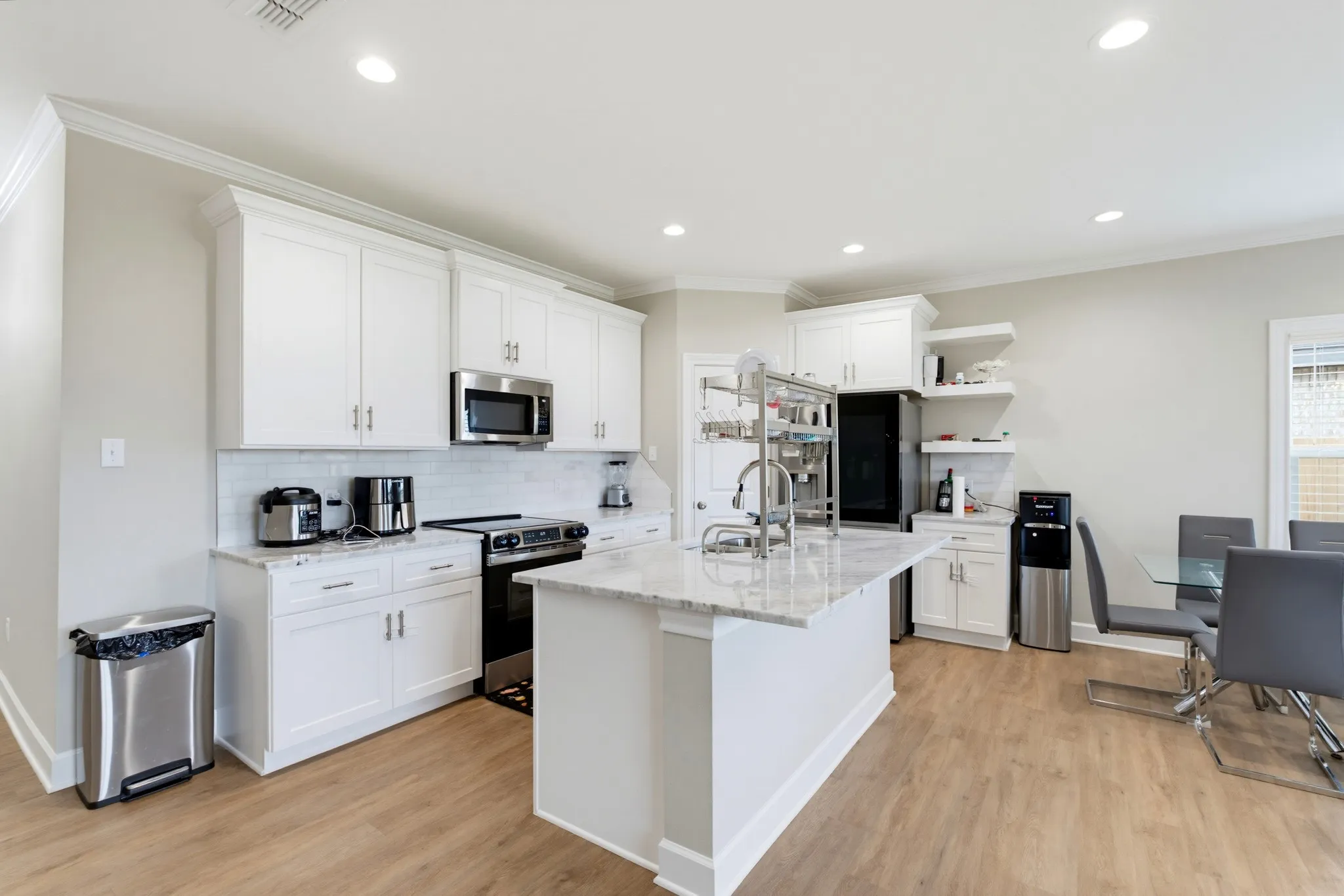 Single Family Residence For Rent in Taylor County , 7649 Wildflower Way, Abilene, Texas 79602, 4 Bedroom, 2 Bathroom, 2 Garage spaces, 1,700 Sqft, built in 2022, mls#21397567, Real Estate Agent in Abilene, Homes For Rent in Taylor county, Homes For Rent in Abilene, Realtor in Abilene Texas, Real Estate Brokerage Independent Realty Texas, Luminita Cordes Realtor