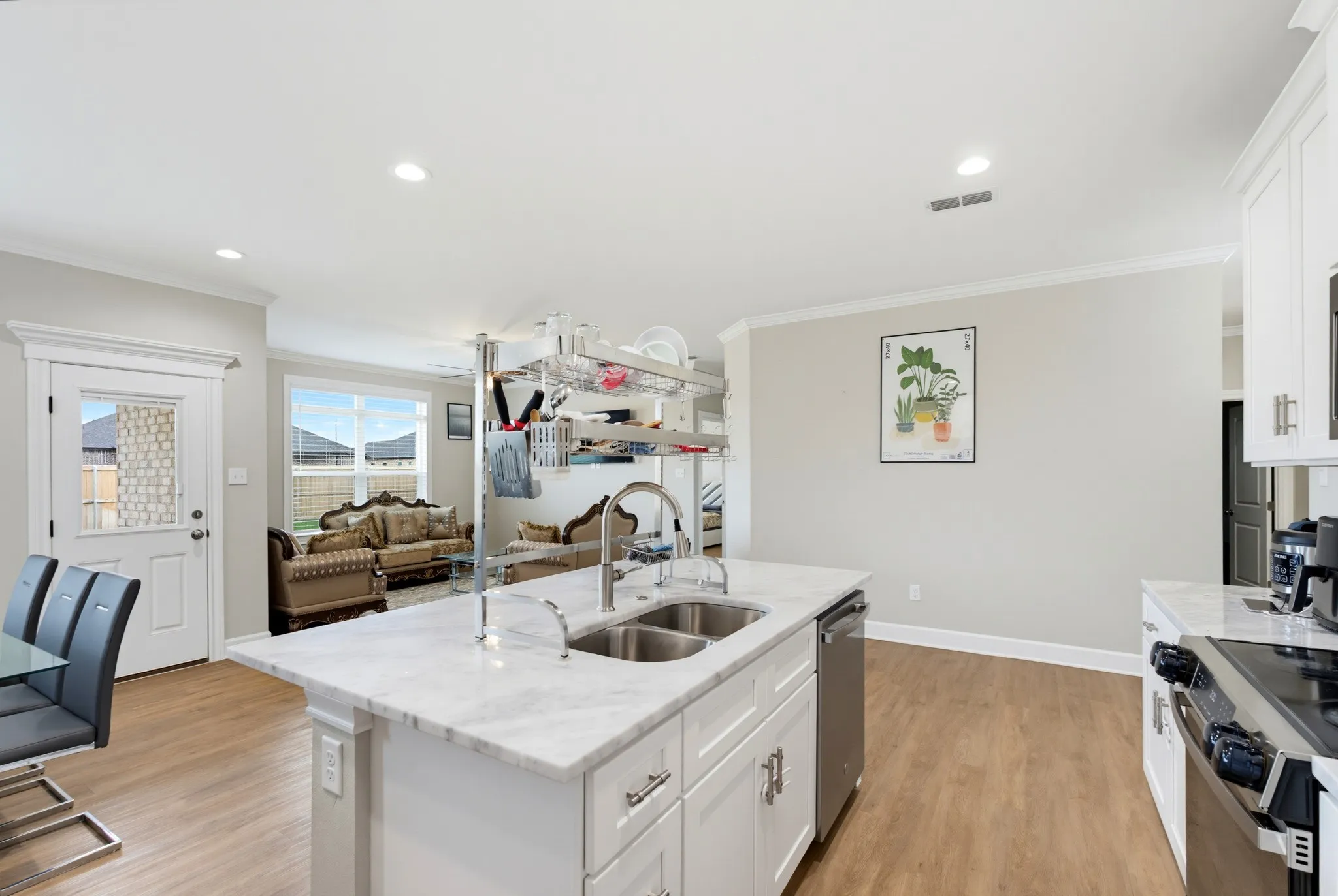 Single Family Residence For Rent in Taylor County , 7649 Wildflower Way, Abilene, Texas 79602, 4 Bedroom, 2 Bathroom, 2 Garage spaces, 1,700 Sqft, built in 2022, mls#21397567, Real Estate Agent in Abilene, Homes For Rent in Taylor county, Homes For Rent in Abilene, Realtor in Abilene Texas, Real Estate Brokerage Independent Realty Texas, Luminita Cordes Realtor