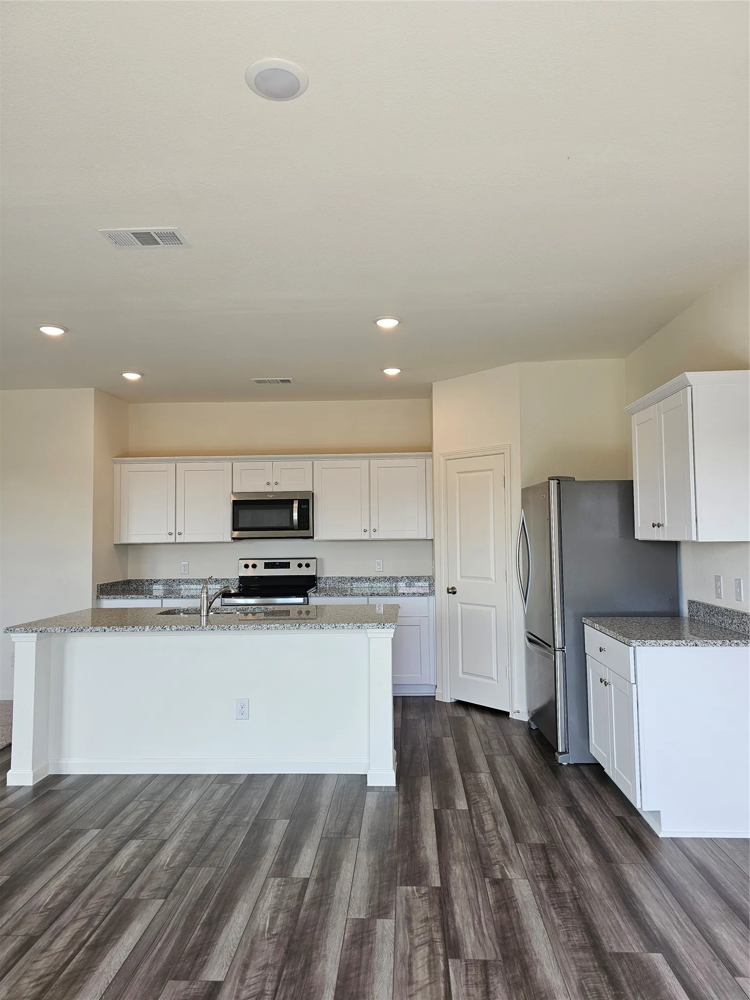 Single Family Residence For Rent in Collin County , 311 Pennsylvania Avenue, Princeton, Texas 75407, 4 Bedroom, 3 Bathroom, 2 Garage spaces, 2,258 Sqft, built in 2023, mls#21402817, Real Estate Agent in Princeton, Homes For Rent in Collin county, Homes For Rent in Princeton, Realtor in Princeton Texas, Real Estate Brokerage Independent Realty Texas, Luminita Cordes Realtor