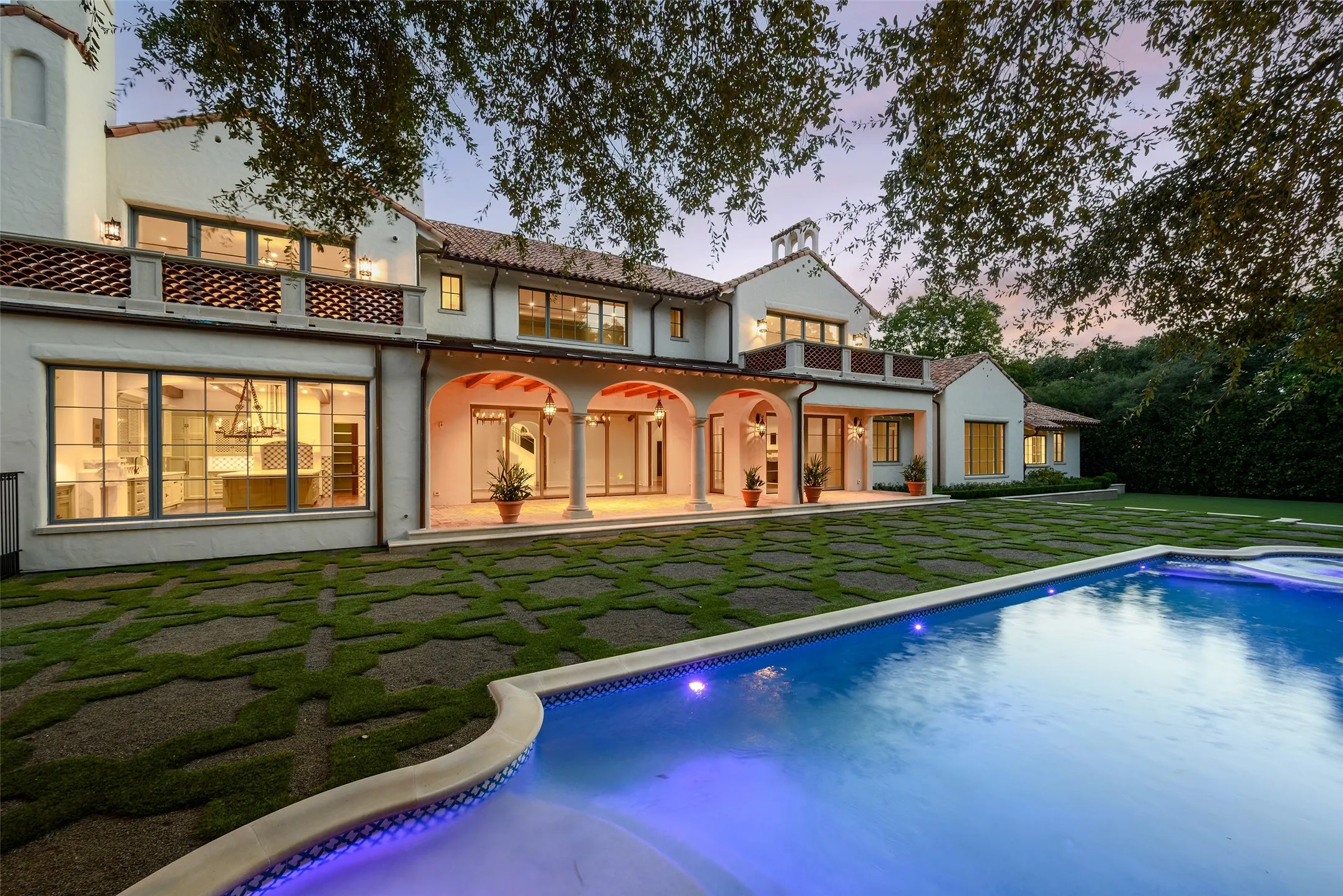 Single Family Residence For Sale in Dallas County , 4400 Belfort Place, Highland Park, Texas 75205, 6 Bedroom, 11 Bathroom, 4 Garage spaces, 14,434 Sqft, built in 2022, mls#21389912, Real Estate Agent in Highland Park, Homes For Sale in Dallas county, Homes For Sale in Highland Park, Realtor in Highland Park Texas, Real Estate Brokerage Independent Realty Texas, Luminita Cordes Realtor