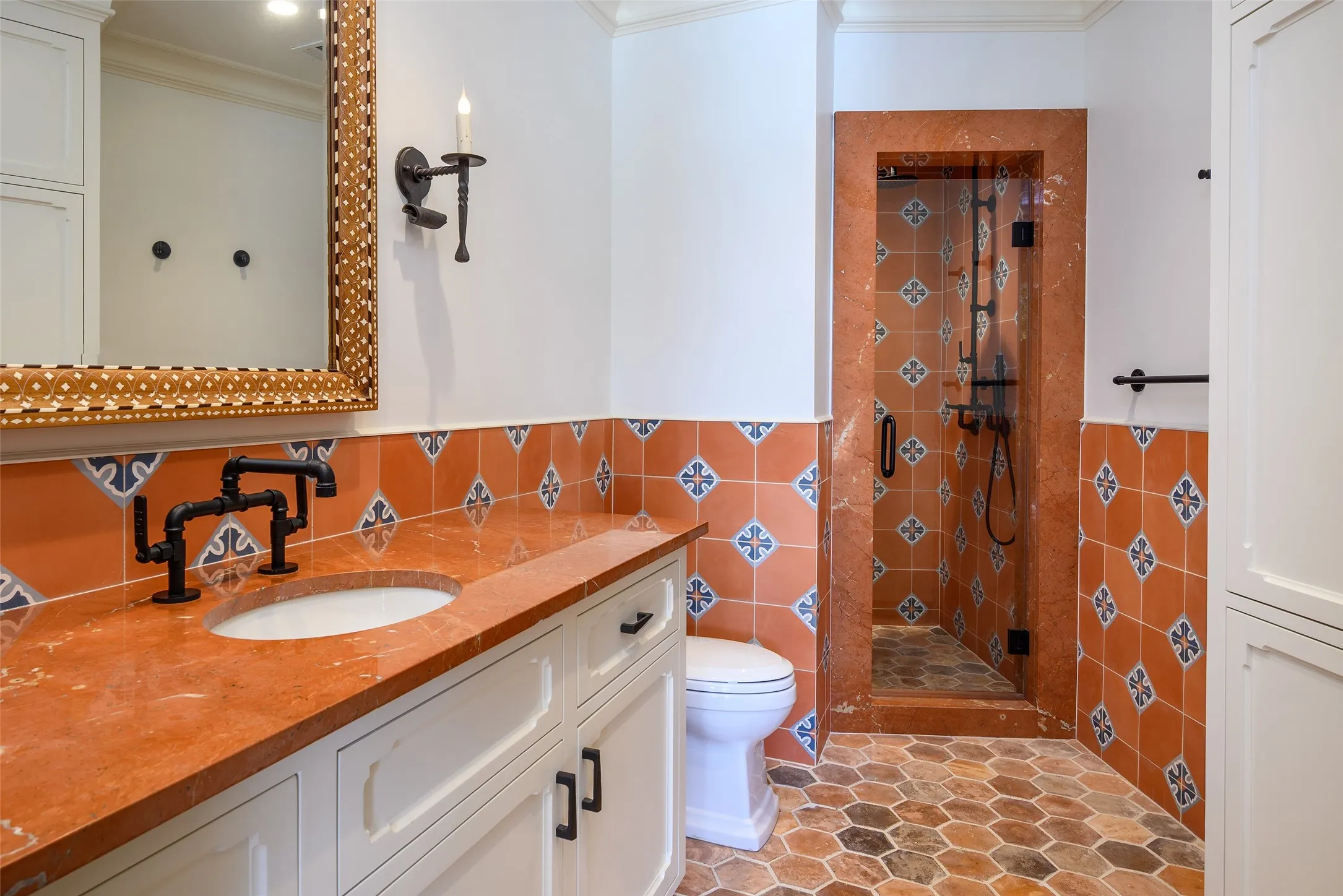 Cabana full bath