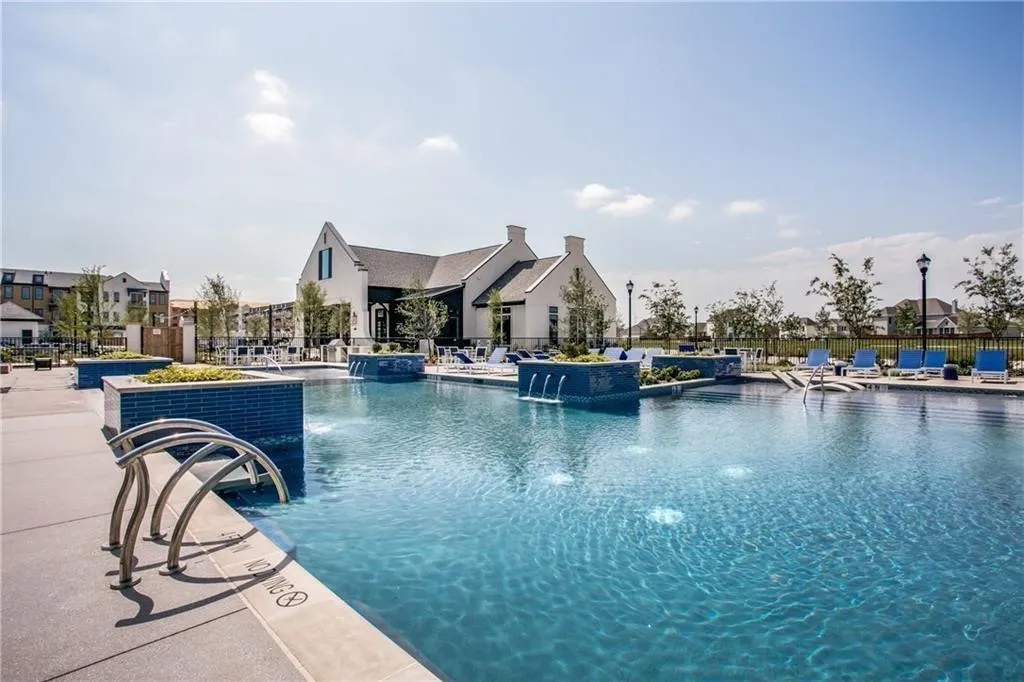 Townhouse For Rent in Denton County , 4060 Cotton Gin Road, Frisco, Texas 75034, 2 Bedroom, 3 Bathroom, 2 Garage spaces, 2,050 Sqft, built in 2017, mls#21402818, Real Estate Agent in Frisco, Homes For Rent in Denton county, Homes For Rent in Frisco, Realtor in Frisco Texas, Real Estate Brokerage Independent Realty Texas, Luminita Cordes Realtor