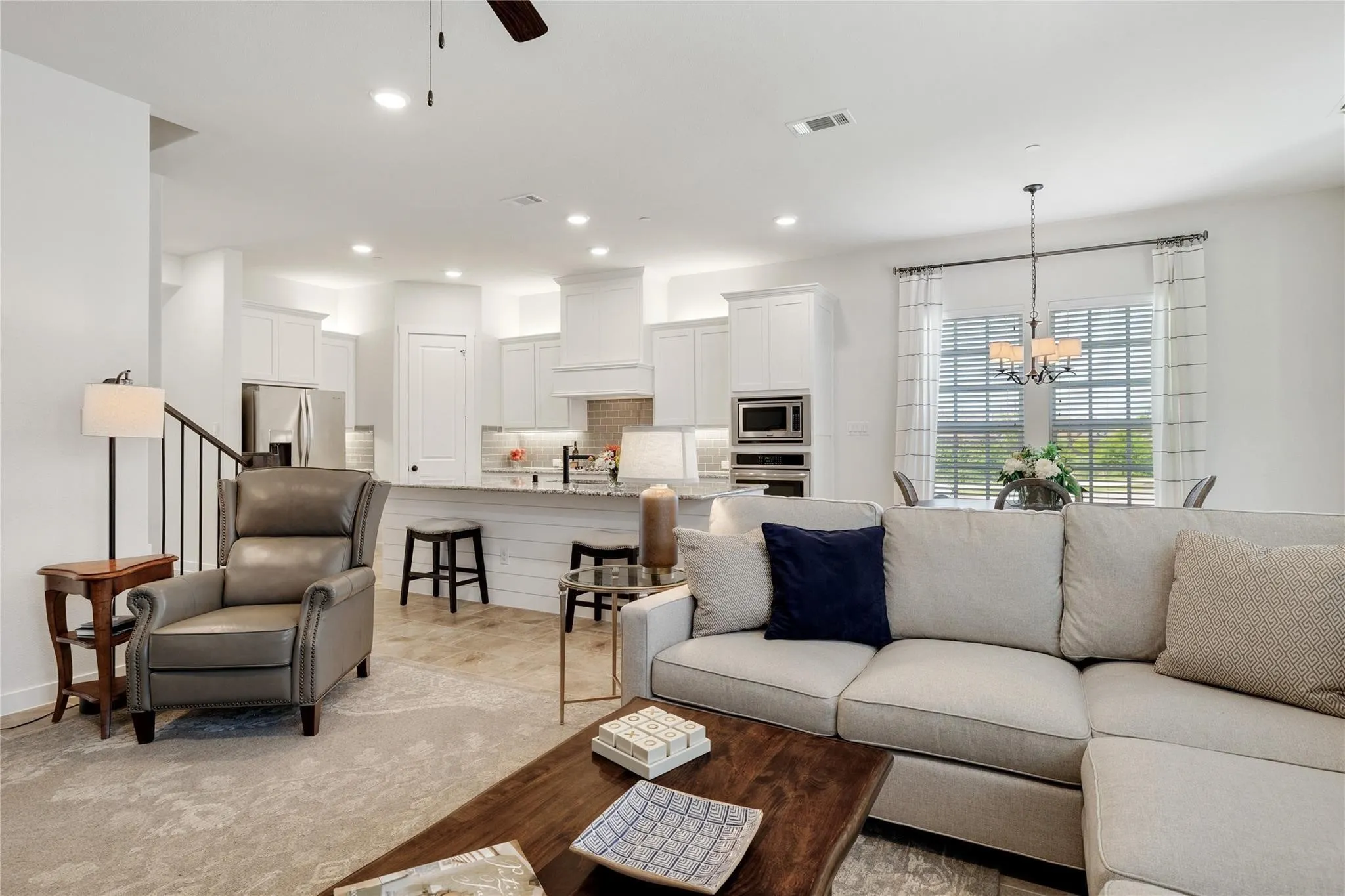 Townhouse For Rent in Denton County , 4060 Cotton Gin Road, Frisco, Texas 75034, 2 Bedroom, 3 Bathroom, 2 Garage spaces, 2,050 Sqft, built in 2017, mls#21402818, Real Estate Agent in Frisco, Homes For Rent in Denton county, Homes For Rent in Frisco, Realtor in Frisco Texas, Real Estate Brokerage Independent Realty Texas, Luminita Cordes Realtor