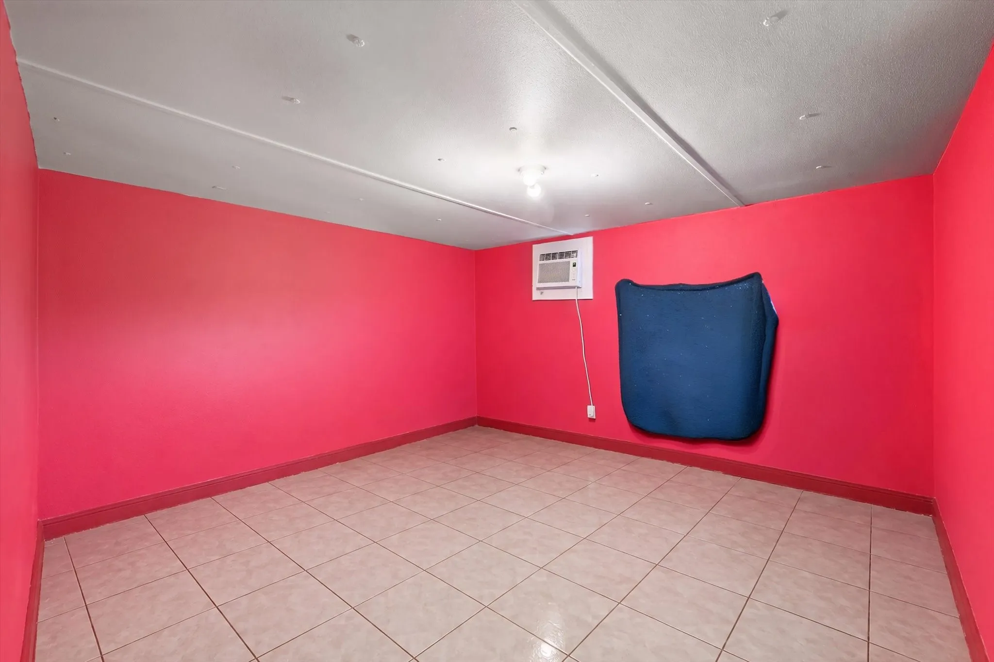 Manufactured Home For Sale in Freestone County , 157 Fcr 1220, Fairfield, Texas 75840, 5 Bedroom, 2 Bathroom, Garage spaces, 1,540 Sqft, built in 1980, mls#21400219, Real Estate Agent in Fairfield, Homes For Sale in Freestone county, Homes For Sale in Fairfield, Realtor in Fairfield Texas, Real Estate Brokerage Independent Realty Texas, Luminita Cordes Realtor