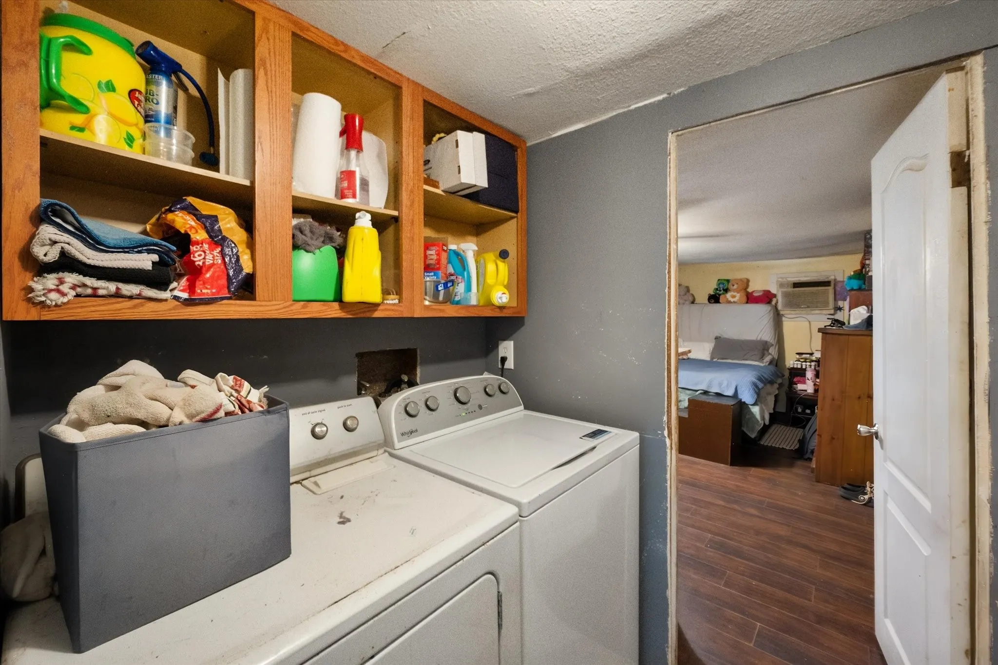 Manufactured Home For Sale in Freestone County , 157 Fcr 1220, Fairfield, Texas 75840, 5 Bedroom, 2 Bathroom, Garage spaces, 1,540 Sqft, built in 1980, mls#21400219, Real Estate Agent in Fairfield, Homes For Sale in Freestone county, Homes For Sale in Fairfield, Realtor in Fairfield Texas, Real Estate Brokerage Independent Realty Texas, Luminita Cordes Realtor