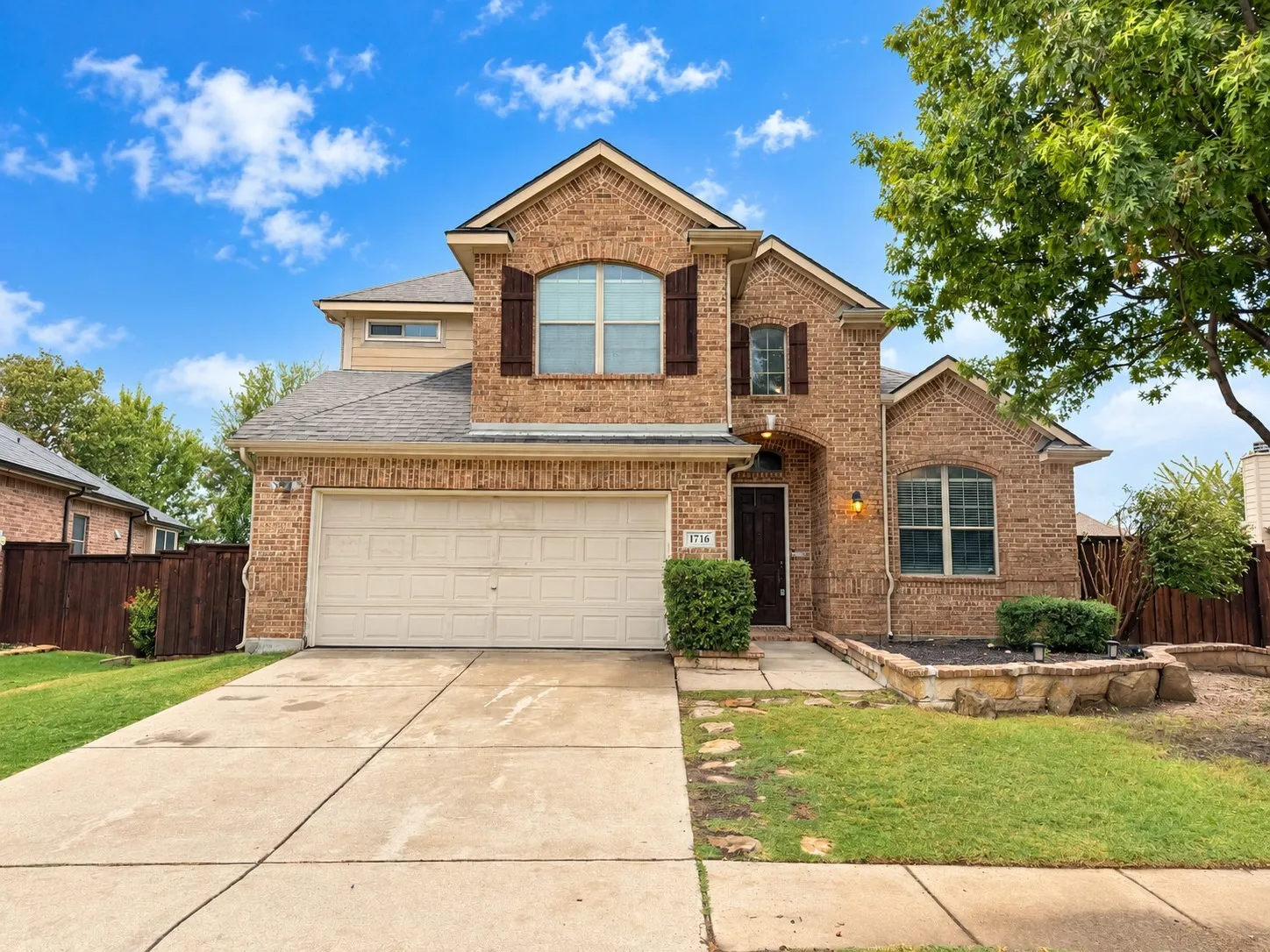Single Family Residence For Rent in Denton County , 1716 Lake Wood Trail, Little Elm, Texas 75068, 4 Bedroom, 4 Bathroom, 2 Garage spaces, 3,048 Sqft, built in 2007, mls#21402602, Real Estate Agent in Little Elm, Homes For Rent in Denton county, Homes For Rent in Little Elm, Realtor in Little Elm Texas, Real Estate Brokerage Independent Realty Texas, Luminita Cordes Realtor