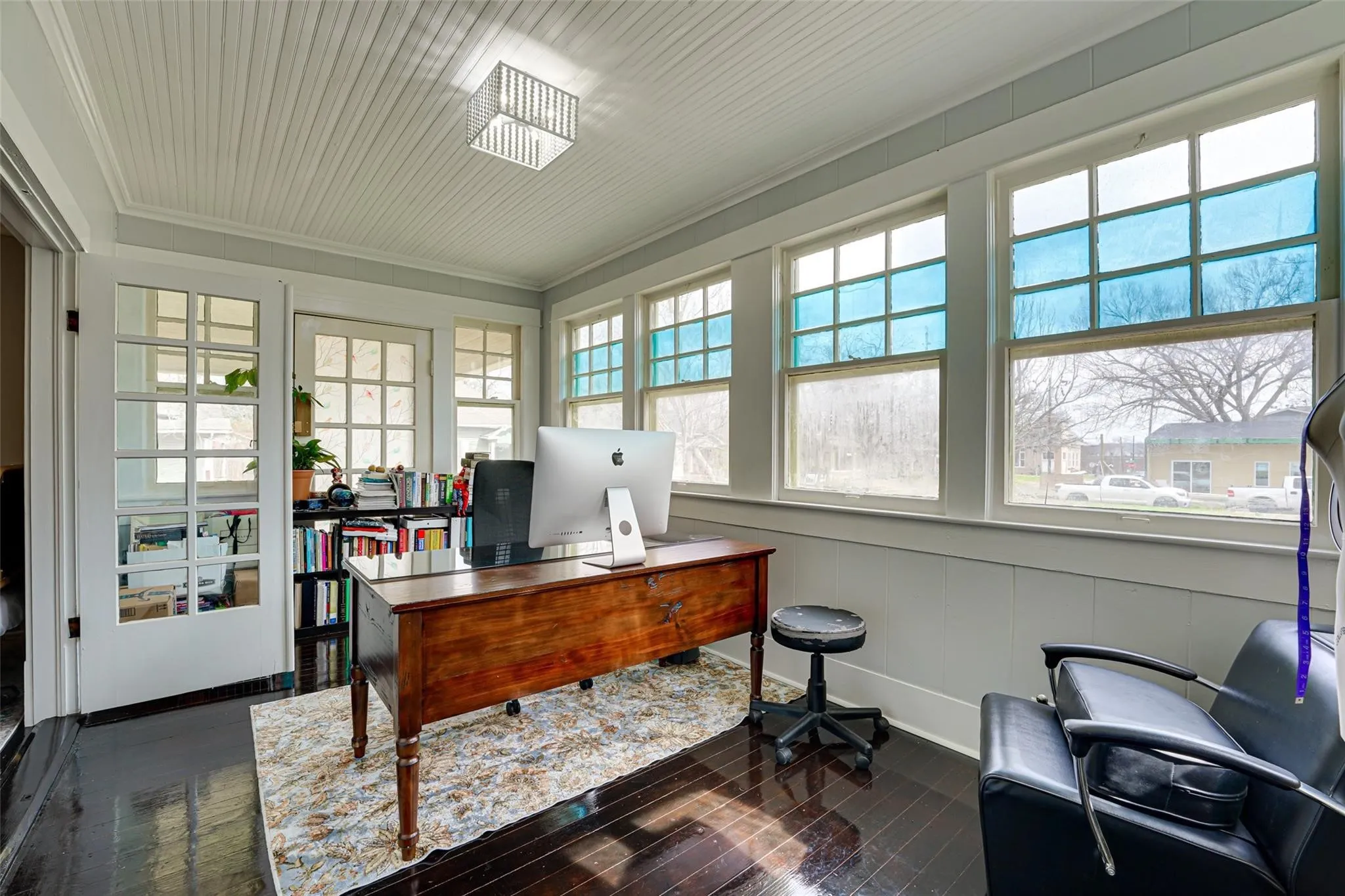 Single Family Residence For Sale in Hunt County , 1515 Caddo Street, Commerce, Texas 75428, 3 Bedroom, 2 Bathroom, 1 Garage spaces, 2,497 Sqft, built in 1912, mls#21402827, Real Estate Agent in Commerce, Homes For Sale in Hunt county, Homes For Sale in Commerce, Realtor in Commerce Texas, Real Estate Brokerage Independent Realty Texas, Luminita Cordes Realtor