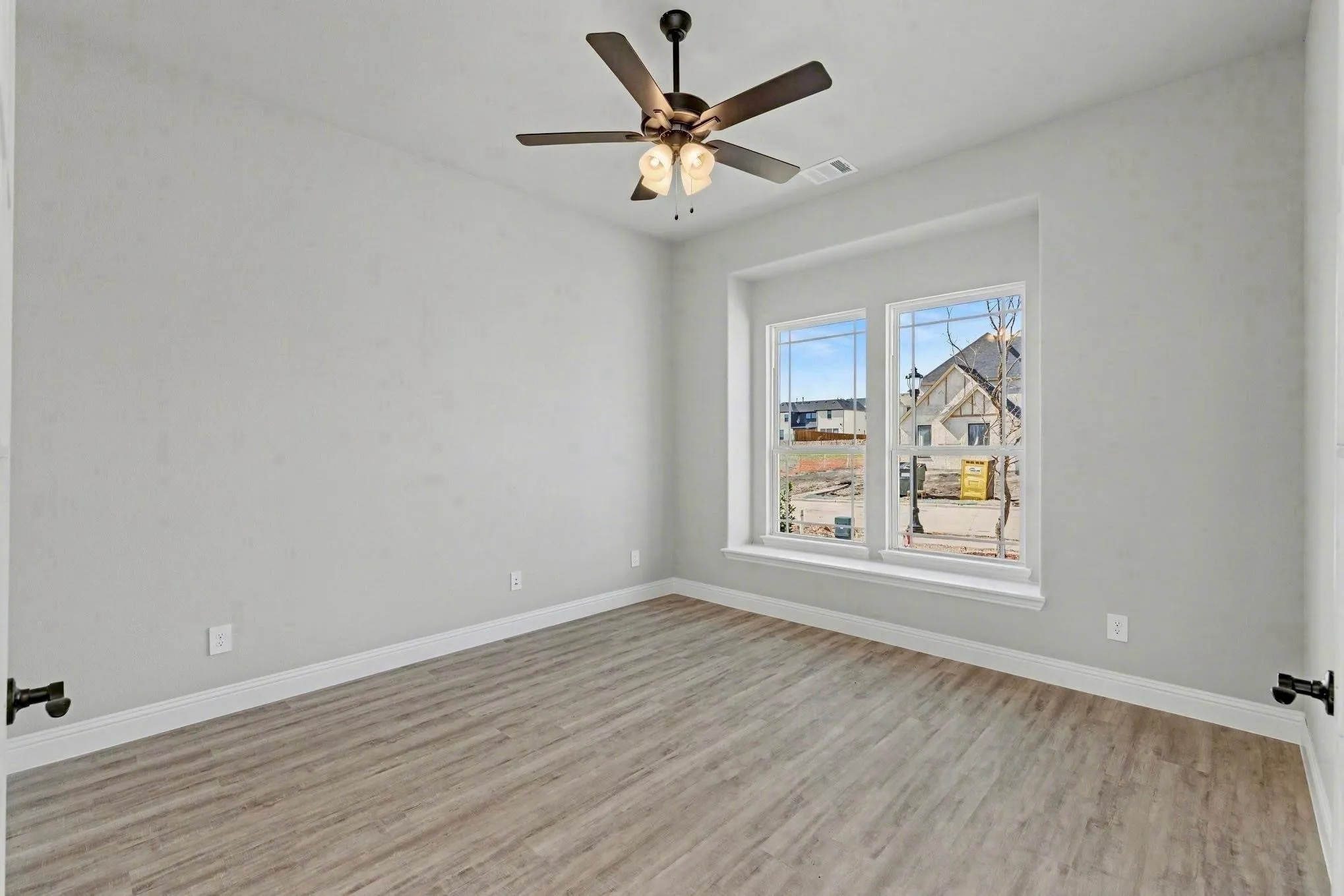 Single Family Residence For Sale in Collin County , 281 Hanging Garden Drive, Prosper, Texas 75078, 4 Bedroom, 5 Bathroom, 3 Garage spaces, 3,822 Sqft, built in 2026, mls#21402828, Real Estate Agent in Prosper, Homes For Sale in Collin county, Homes For Sale in Prosper, Realtor in Prosper Texas, Real Estate Brokerage Independent Realty Texas, Luminita Cordes Realtor