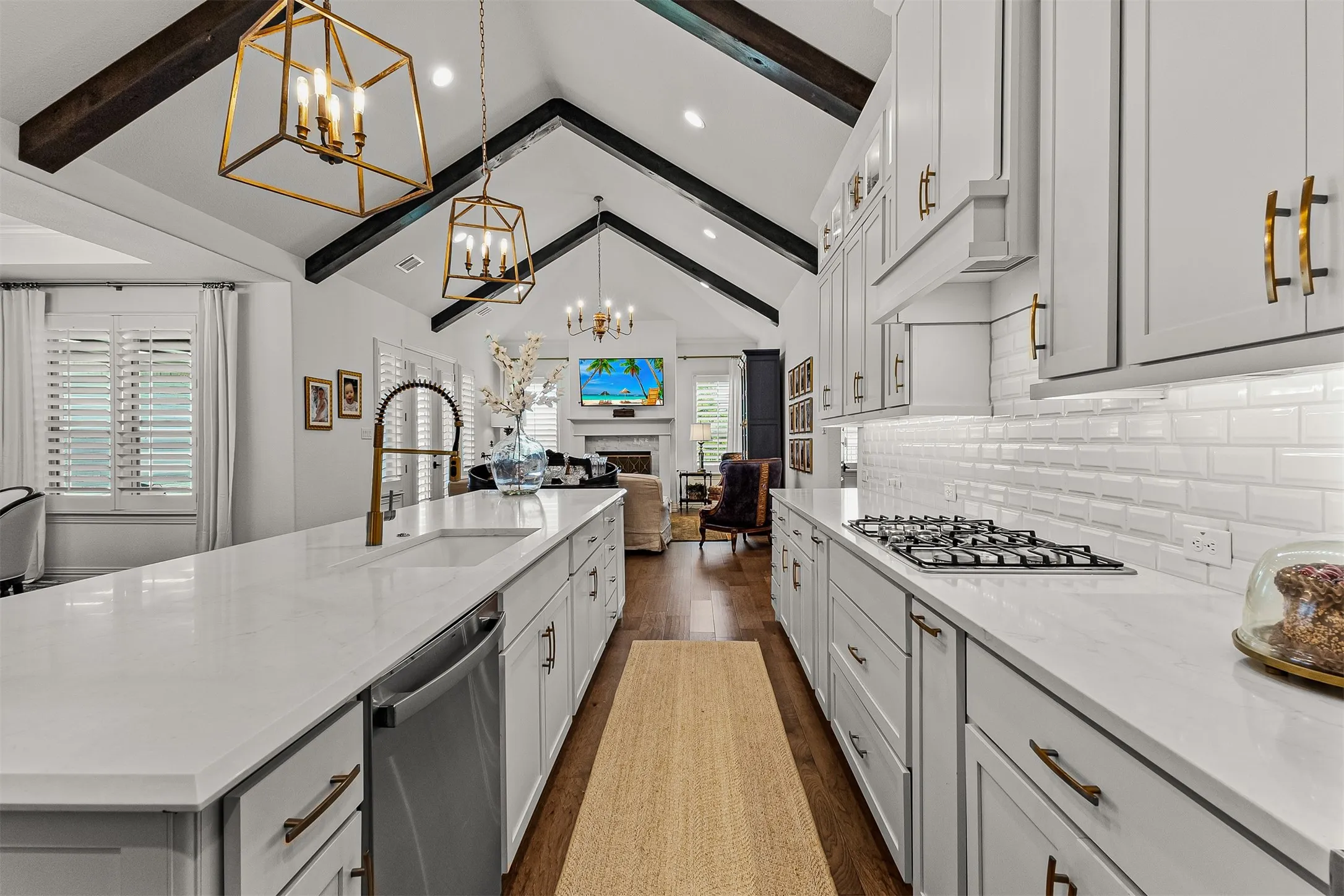 Condominium For Sale in Rockwall County , 1632 Madrid Way, Rockwall, Texas 75087, 3 Bedroom, 3 Bathroom, 2 Garage spaces, 3,125 Sqft, built in 2022, mls#21400301, Real Estate Agent in Rockwall, Homes For Sale in Rockwall county, Homes For Sale in Rockwall, Realtor in Rockwall Texas, Real Estate Brokerage Independent Realty Texas, Luminita Cordes Realtor