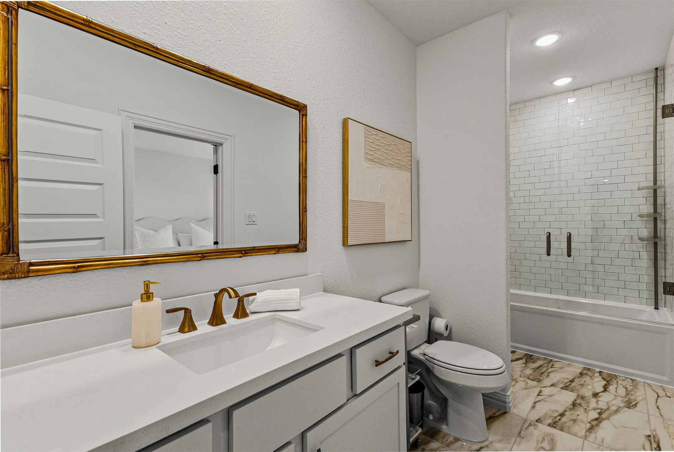Condominium For Sale in Rockwall County , 1632 Madrid Way, Rockwall, Texas 75087, 3 Bedroom, 3 Bathroom, 2 Garage spaces, 3,125 Sqft, built in 2022, mls#21400301, Real Estate Agent in Rockwall, Homes For Sale in Rockwall county, Homes For Sale in Rockwall, Realtor in Rockwall Texas, Real Estate Brokerage Independent Realty Texas, Luminita Cordes Realtor