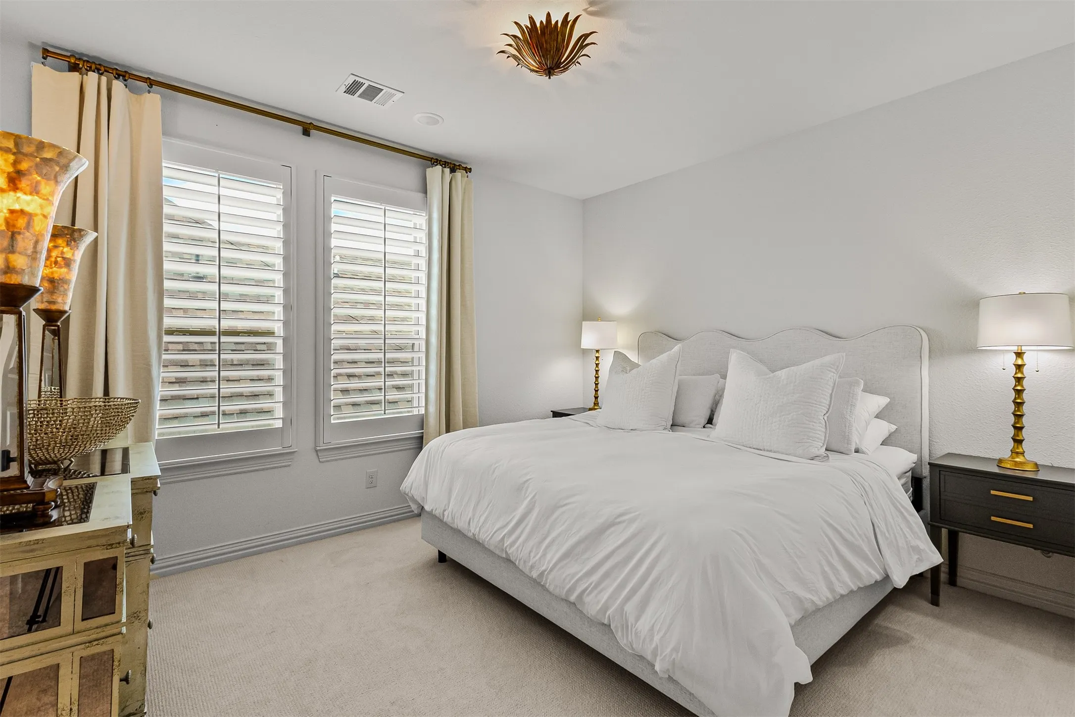 Condominium For Sale in Rockwall County , 1632 Madrid Way, Rockwall, Texas 75087, 3 Bedroom, 3 Bathroom, 2 Garage spaces, 3,125 Sqft, built in 2022, mls#21400301, Real Estate Agent in Rockwall, Homes For Sale in Rockwall county, Homes For Sale in Rockwall, Realtor in Rockwall Texas, Real Estate Brokerage Independent Realty Texas, Luminita Cordes Realtor