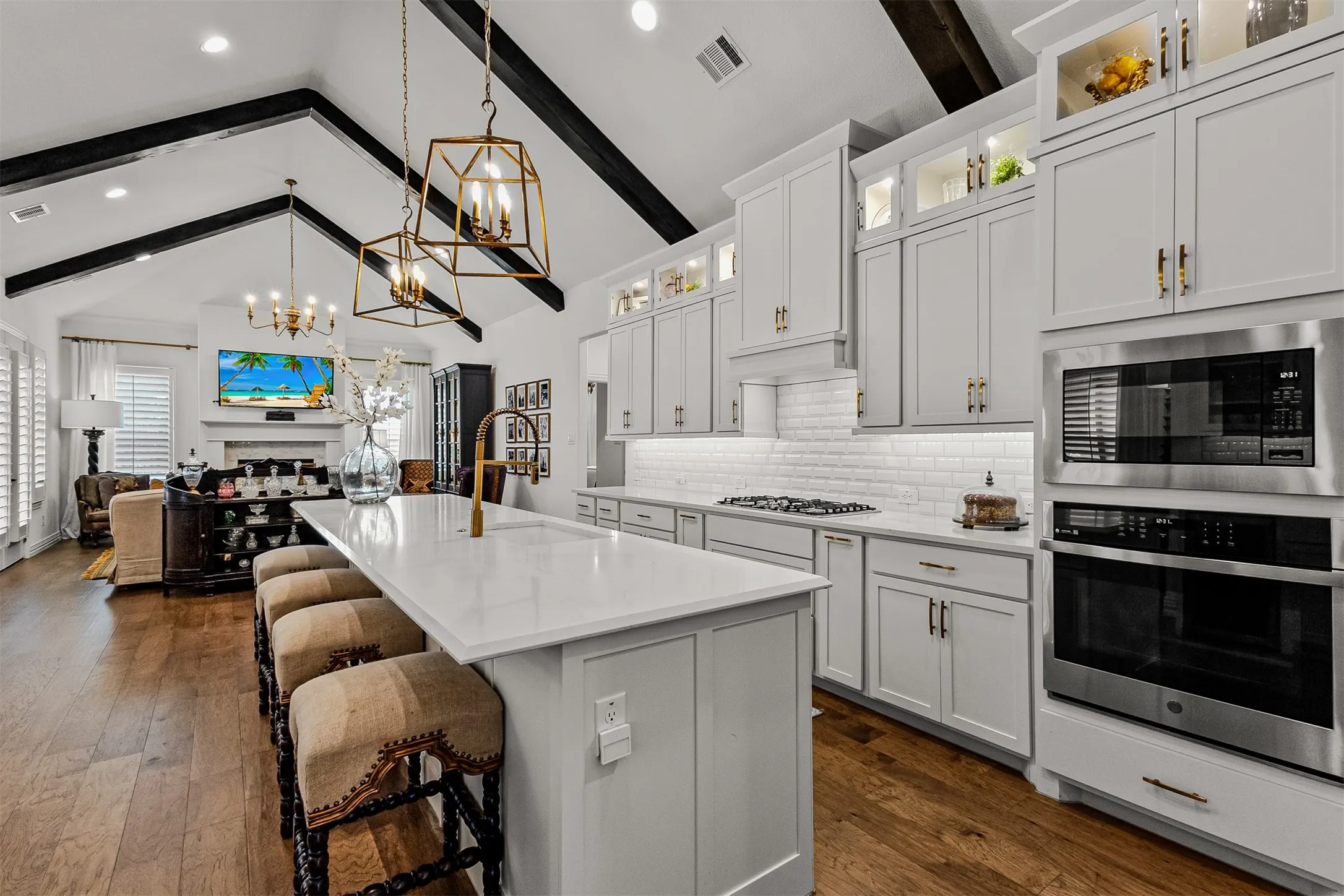 Condominium For Sale in Rockwall County , 1632 Madrid Way, Rockwall, Texas 75087, 3 Bedroom, 3 Bathroom, 2 Garage spaces, 3,125 Sqft, built in 2022, mls#21400301, Real Estate Agent in Rockwall, Homes For Sale in Rockwall county, Homes For Sale in Rockwall, Realtor in Rockwall Texas, Real Estate Brokerage Independent Realty Texas, Luminita Cordes Realtor