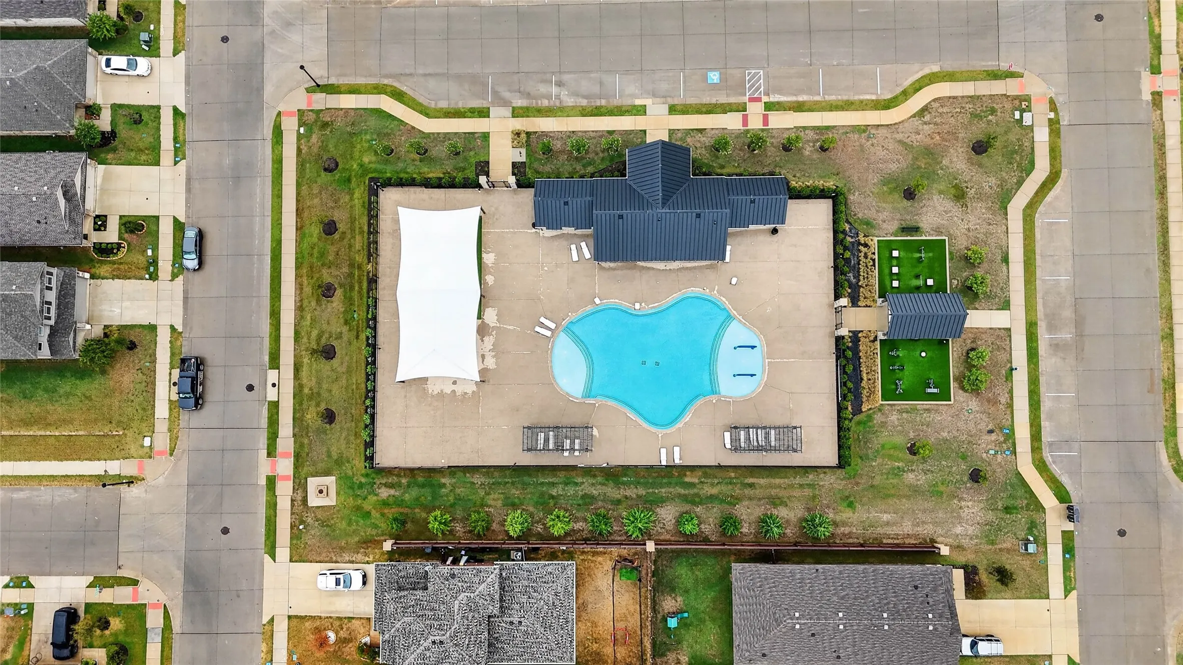 Single Family Residence For Sale in Wise County , 115 Azalea Court, Boyd, Texas 76023, 4 Bedroom, 2 Bathroom, 2 Garage spaces, 1,587 Sqft, built in 2024, mls#21402829, Real Estate Agent in Boyd, Homes For Sale in Wise county, Homes For Sale in Boyd, Realtor in Boyd Texas, Real Estate Brokerage Independent Realty Texas, Luminita Cordes Realtor