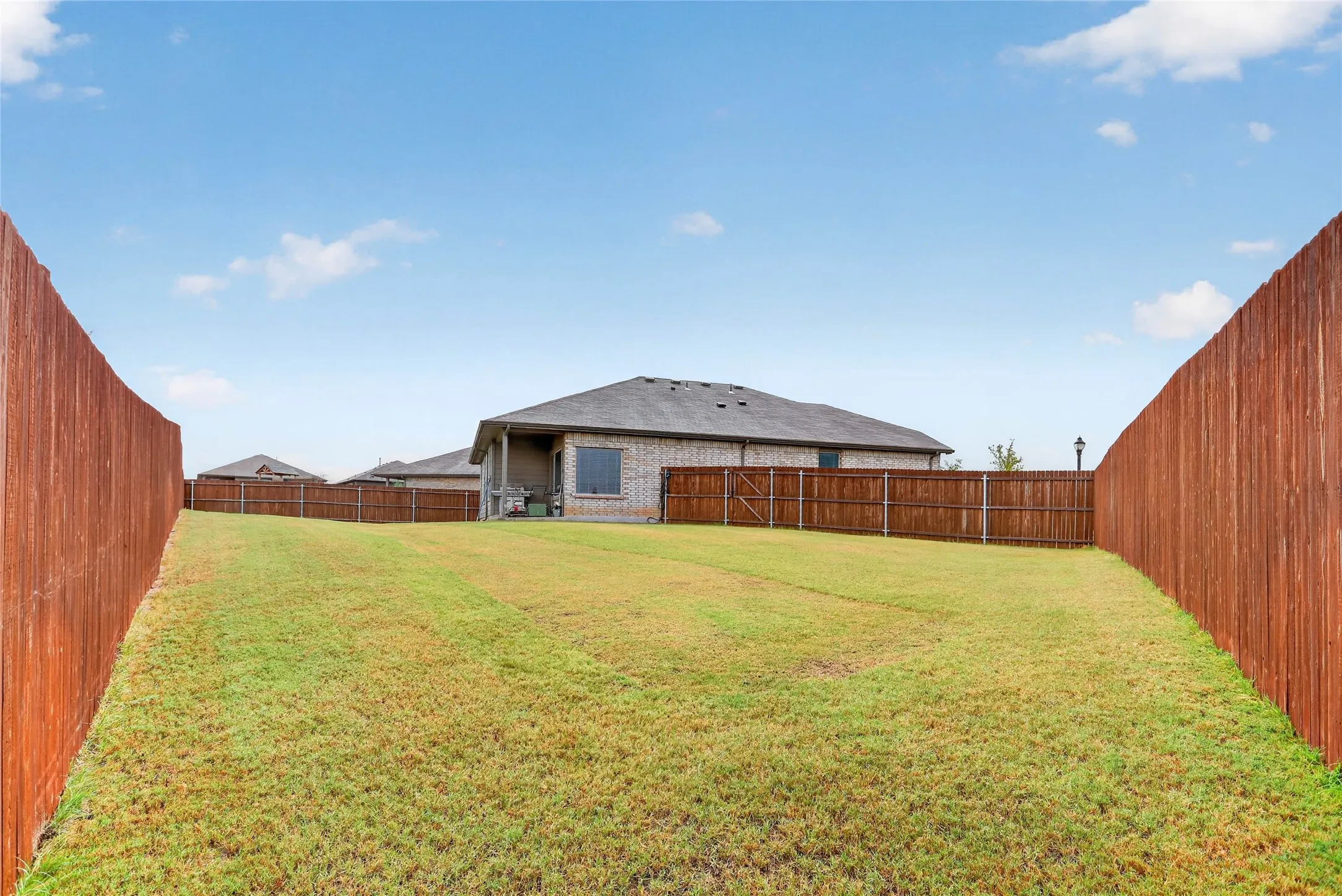 Single Family Residence For Sale in Wise County , 115 Azalea Court, Boyd, Texas 76023, 4 Bedroom, 2 Bathroom, 2 Garage spaces, 1,587 Sqft, built in 2024, mls#21402829, Real Estate Agent in Boyd, Homes For Sale in Wise county, Homes For Sale in Boyd, Realtor in Boyd Texas, Real Estate Brokerage Independent Realty Texas, Luminita Cordes Realtor