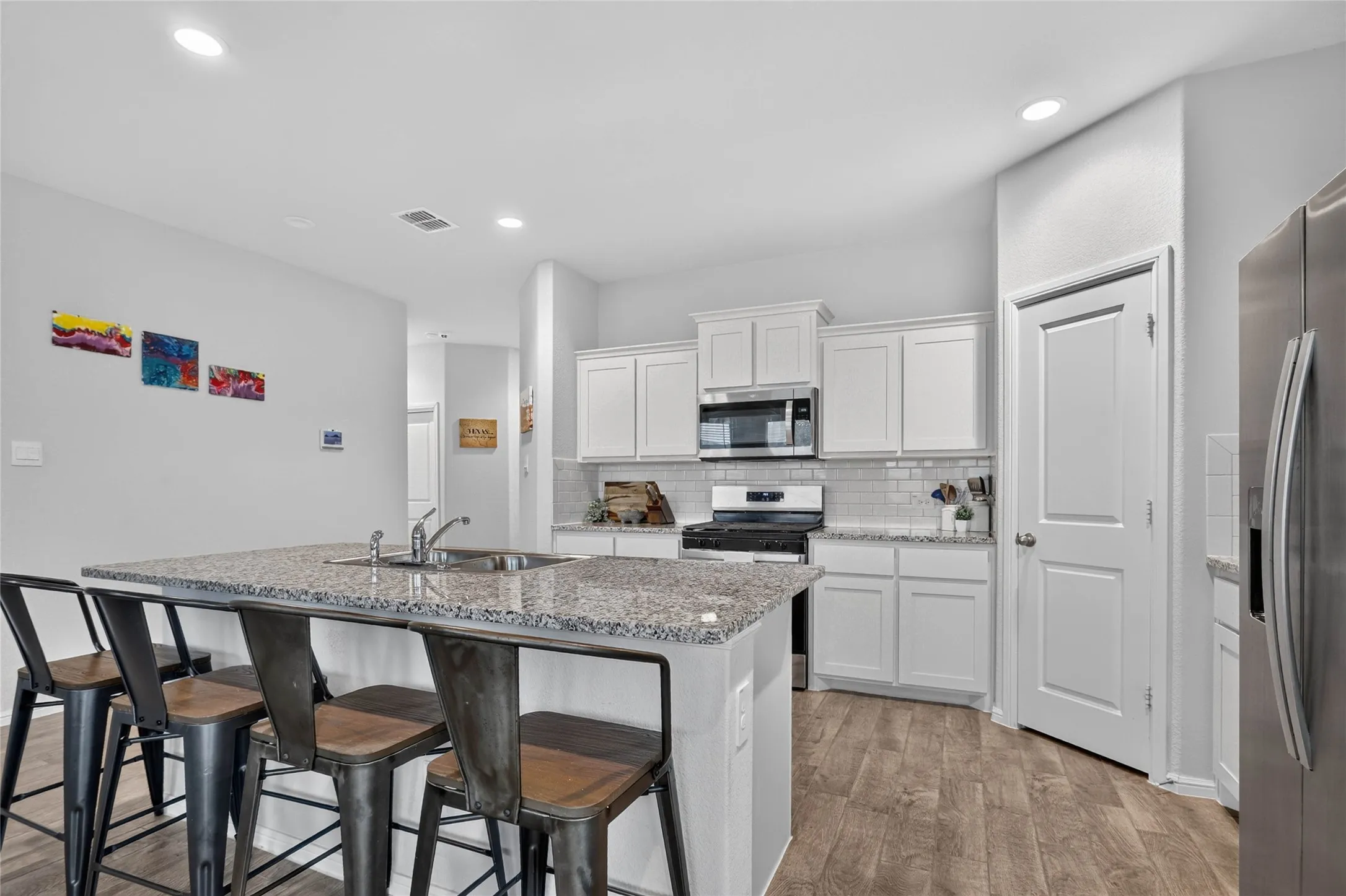Single Family Residence For Sale in Wise County , 115 Azalea Court, Boyd, Texas 76023, 4 Bedroom, 2 Bathroom, 2 Garage spaces, 1,587 Sqft, built in 2024, mls#21402829, Real Estate Agent in Boyd, Homes For Sale in Wise county, Homes For Sale in Boyd, Realtor in Boyd Texas, Real Estate Brokerage Independent Realty Texas, Luminita Cordes Realtor