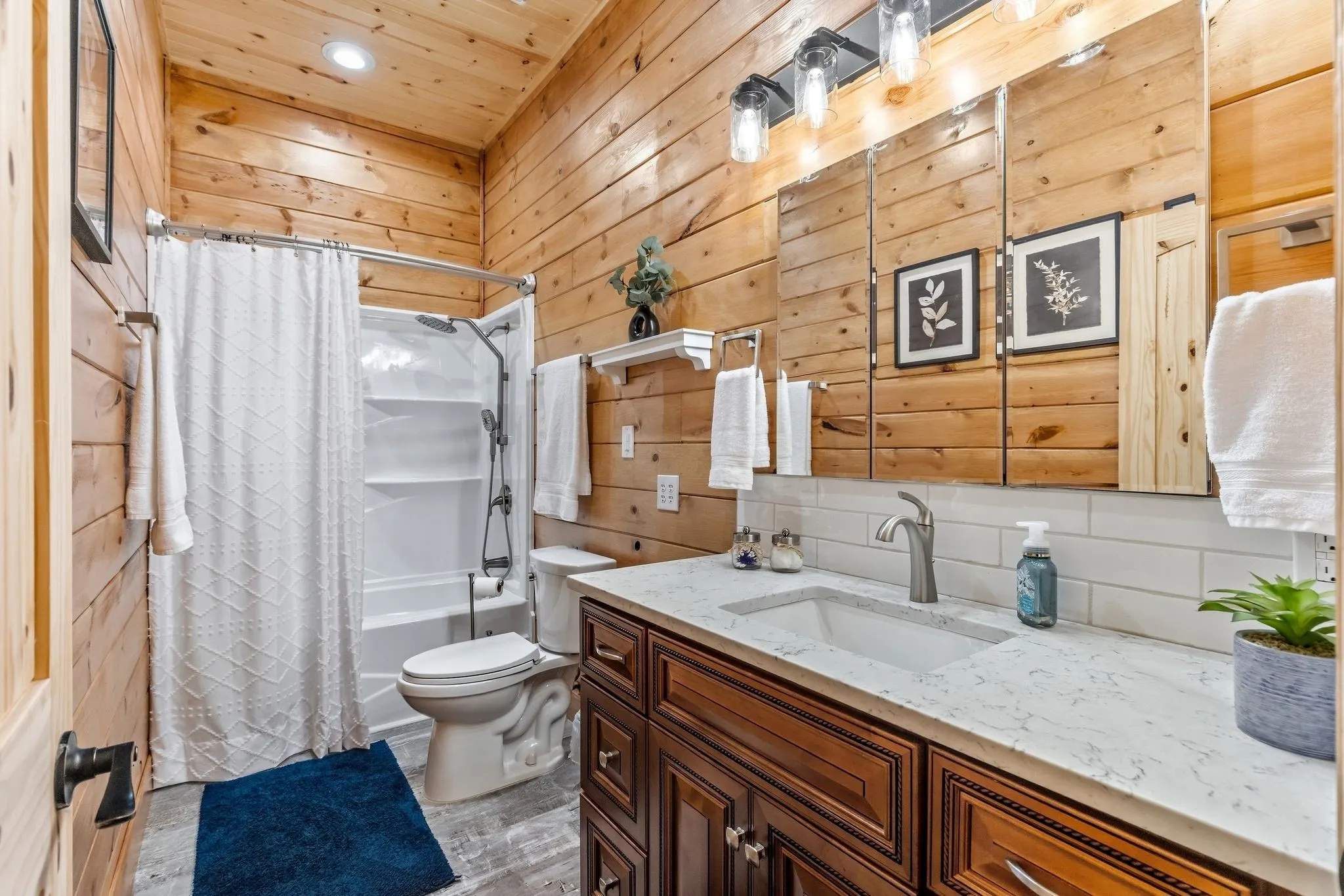Single Family Residence For Sale in Delta County , 5349 Texas Highway 154, Cooper, Texas 75432, 3 Bedroom, 2 Bathroom, 1 Garage spaces, 2,400 Sqft, built in 2016, mls#21402635, Real Estate Agent in Cooper, Homes For Sale in Delta county, Homes For Sale in Cooper, Realtor in Cooper Texas, Real Estate Brokerage Independent Realty Texas, Luminita Cordes Realtor