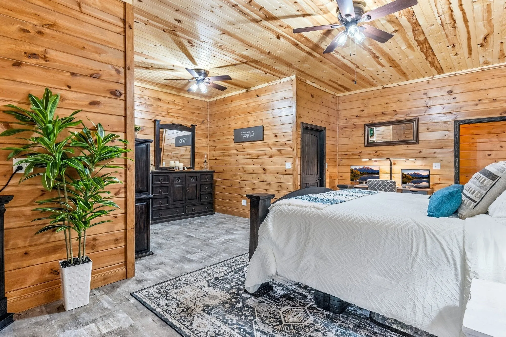 Single Family Residence For Sale in Delta County , 5349 Texas Highway 154, Cooper, Texas 75432, 3 Bedroom, 2 Bathroom, 1 Garage spaces, 2,400 Sqft, built in 2016, mls#21402635, Real Estate Agent in Cooper, Homes For Sale in Delta county, Homes For Sale in Cooper, Realtor in Cooper Texas, Real Estate Brokerage Independent Realty Texas, Luminita Cordes Realtor