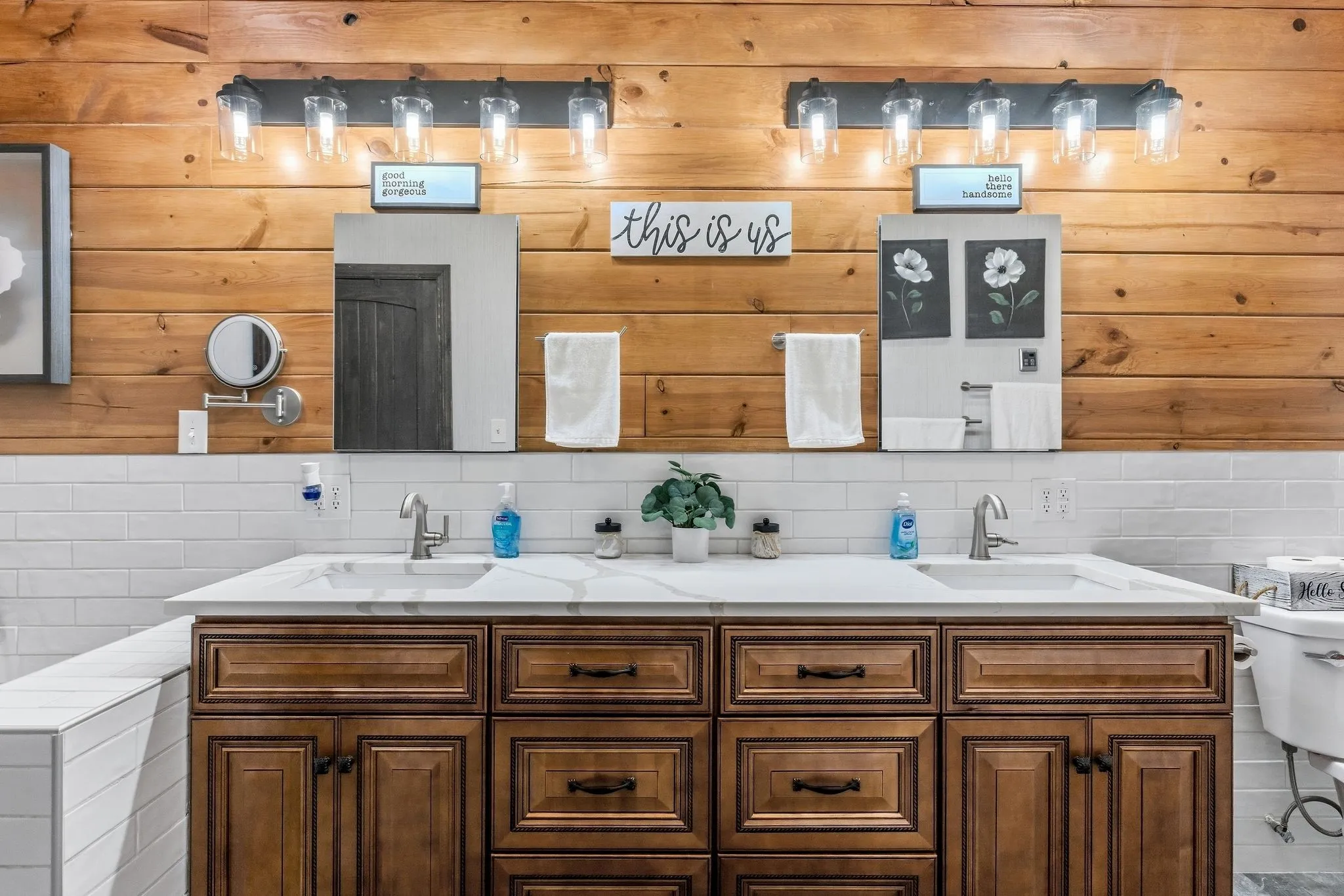 Single Family Residence For Sale in Delta County , 5349 Texas Highway 154, Cooper, Texas 75432, 3 Bedroom, 2 Bathroom, 1 Garage spaces, 2,400 Sqft, built in 2016, mls#21402635, Real Estate Agent in Cooper, Homes For Sale in Delta county, Homes For Sale in Cooper, Realtor in Cooper Texas, Real Estate Brokerage Independent Realty Texas, Luminita Cordes Realtor