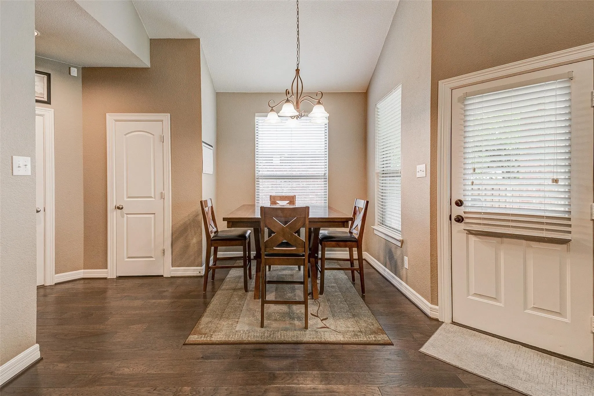 Single Family Residence For Rent in Collin County , 3505 Copper Ridge Drive, Mc Kinney, Texas 75070, 4 Bedroom, 4 Bathroom, 2 Garage spaces, 3,077 Sqft, built in 2005, mls#21402833, Real Estate Agent in Mc Kinney, Homes For Rent in Collin county, Homes For Rent in Mc Kinney, Realtor in Mc Kinney Texas, Real Estate Brokerage Independent Realty Texas, Luminita Cordes Realtor