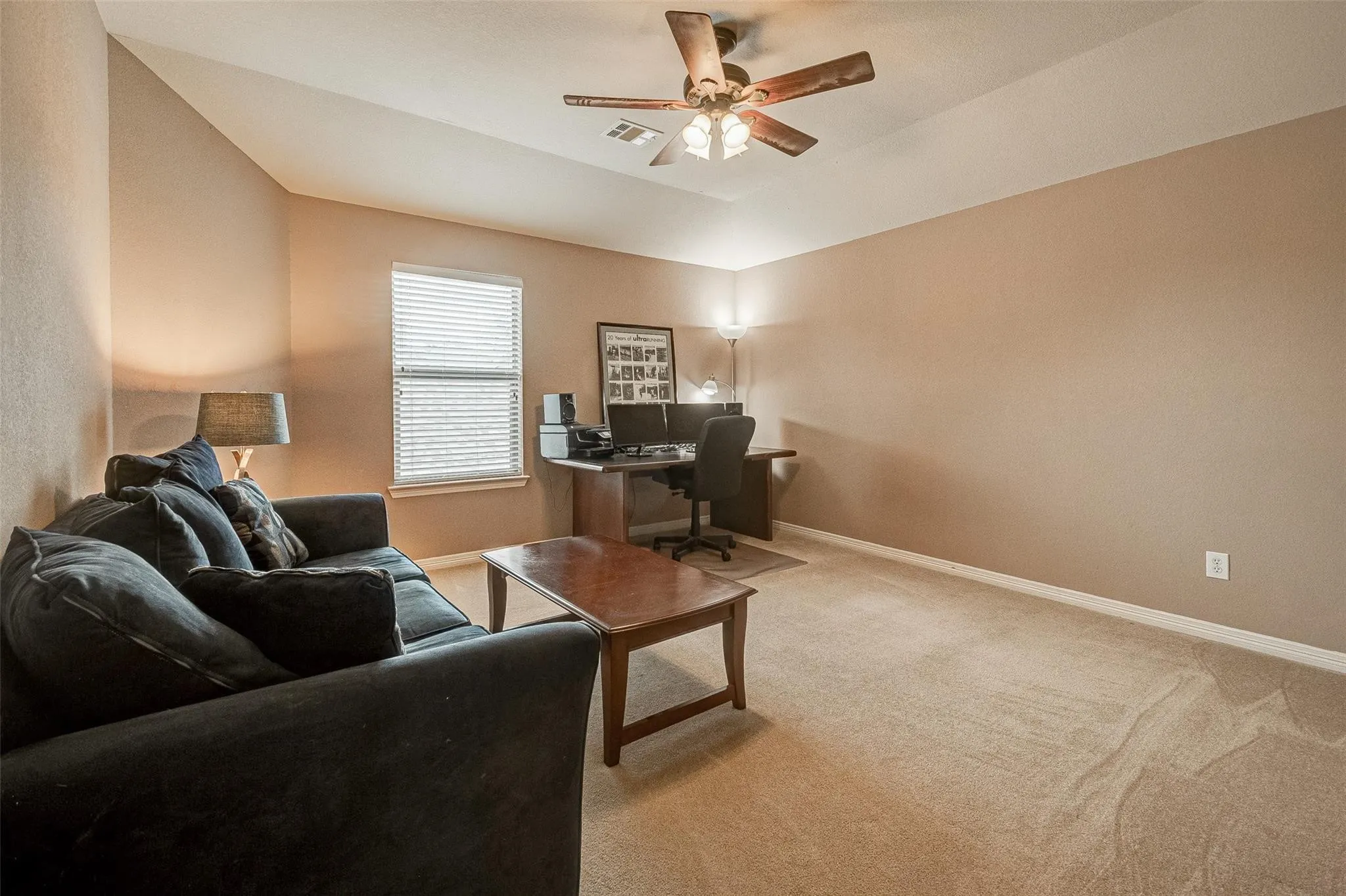 Single Family Residence For Rent in Collin County , 3505 Copper Ridge Drive, Mc Kinney, Texas 75070, 4 Bedroom, 4 Bathroom, 2 Garage spaces, 3,077 Sqft, built in 2005, mls#21402833, Real Estate Agent in Mc Kinney, Homes For Rent in Collin county, Homes For Rent in Mc Kinney, Realtor in Mc Kinney Texas, Real Estate Brokerage Independent Realty Texas, Luminita Cordes Realtor