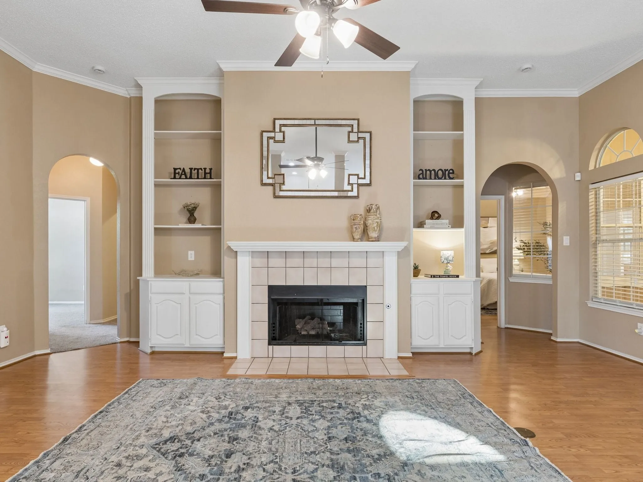 Single Family Residence For Sale in Dallas County , 1008 E Grubb Drive, Mesquite, Texas 75149, 3 Bedroom, 2 Bathroom, 2 Garage spaces, 2,495 Sqft, built in 1994, mls#21401168, Real Estate Agent in Mesquite, Homes For Sale in Dallas county, Homes For Sale in Mesquite, Realtor in Mesquite Texas, Real Estate Brokerage Independent Realty Texas, Luminita Cordes Realtor