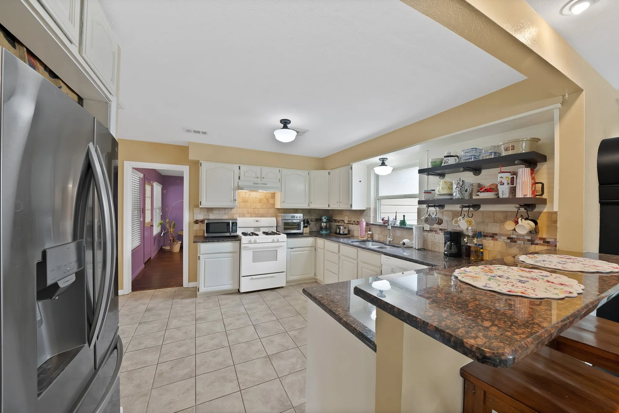 Single Family Residence For Sale in Tarrant County , 7112 Turner Terrace, North Richland Hills, Texas 76180, 3 Bedroom, 2 Bathroom, 1 Garage spaces, 2,534 Sqft, built in 1952, mls#21402802, Real Estate Agent in North Richland Hills, Homes For Sale in Tarrant county, Homes For Sale in North Richland Hills, Realtor in North Richland Hills Texas, Real Estate Brokerage Independent Realty Texas, Luminita Cordes Realtor