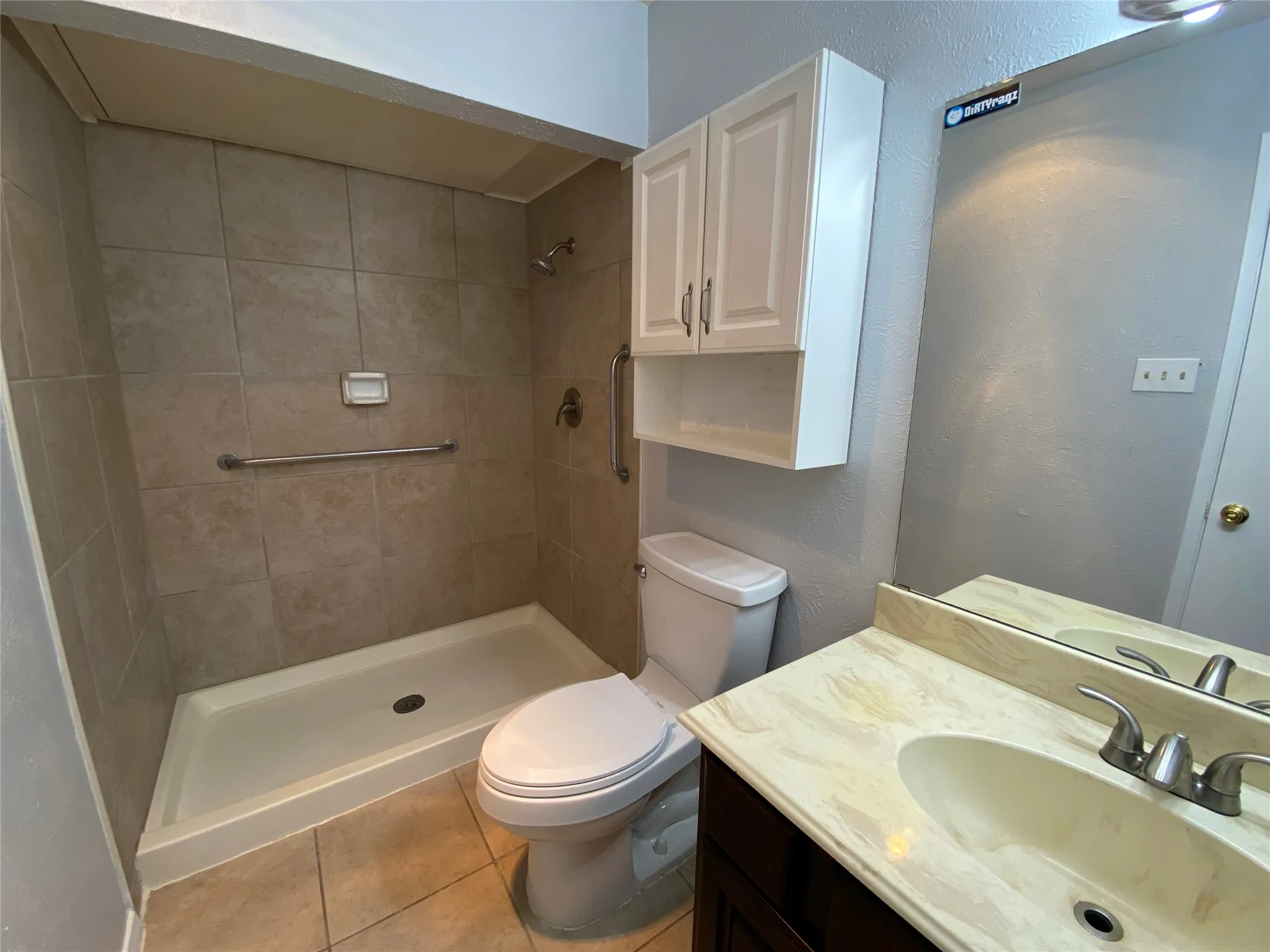 Single Family Residence For Rent in Dallas County , 7139 Nutmeg Lane, Dallas, Texas 75249, 3 Bedroom, 2 Bathroom, 1 Garage spaces, 1,319 Sqft, built in 1978, mls#21402301, Real Estate Agent in Dallas, Homes For Rent in Dallas county, Homes For Rent in Dallas, Realtor in Dallas Texas, Real Estate Brokerage Independent Realty Texas, Luminita Cordes Realtor