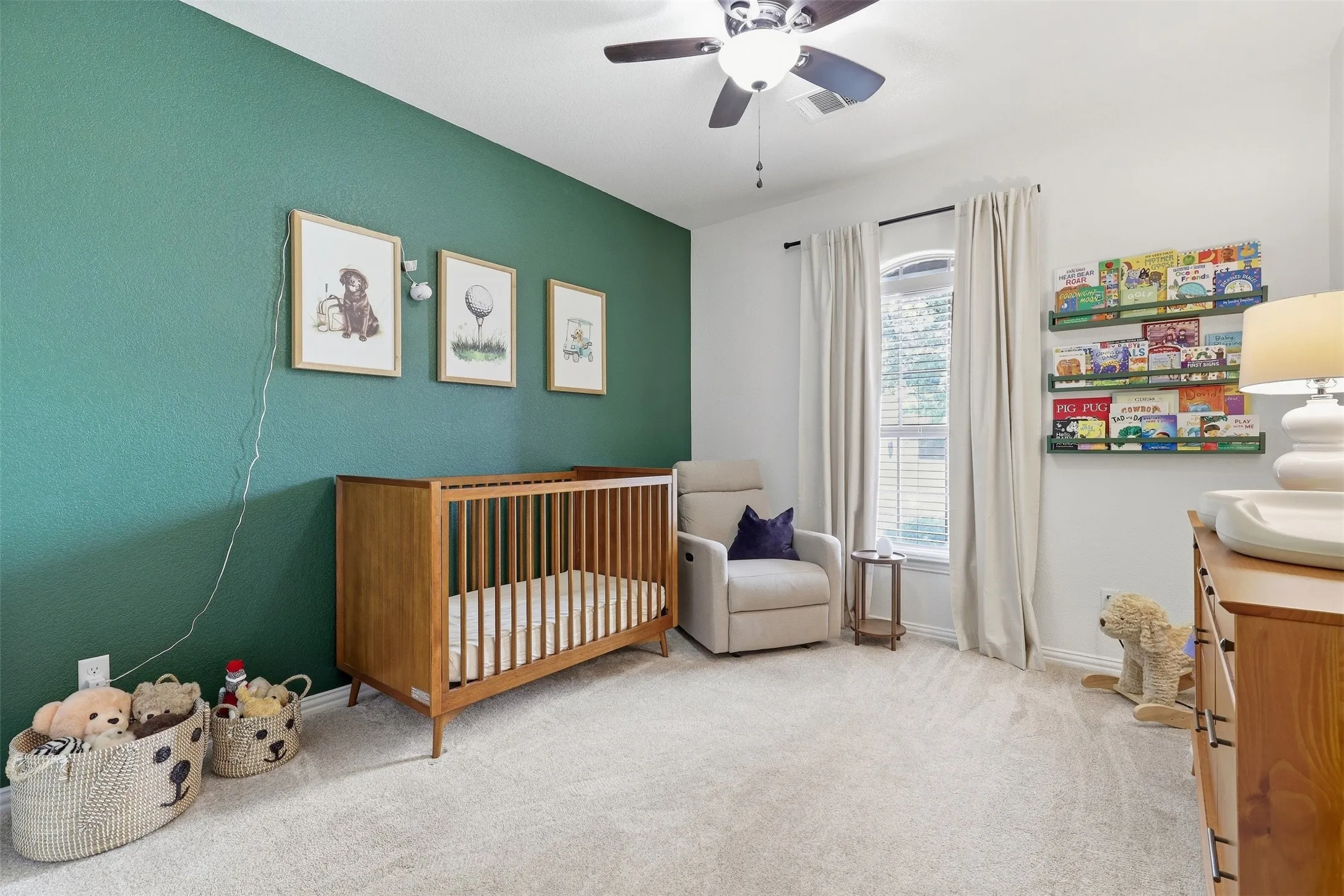 Single Family Residence For Sale in Johnson County , 1152 Blue Sky Lane, Burleson, Texas 76058, 3 Bedroom, 2 Bathroom, 2 Garage spaces, 2,290 Sqft, built in 2015, mls#21399970, Real Estate Agent in Burleson, Homes For Sale in Johnson county, Homes For Sale in Burleson, Realtor in Burleson Texas, Real Estate Brokerage Independent Realty Texas, Luminita Cordes Realtor
