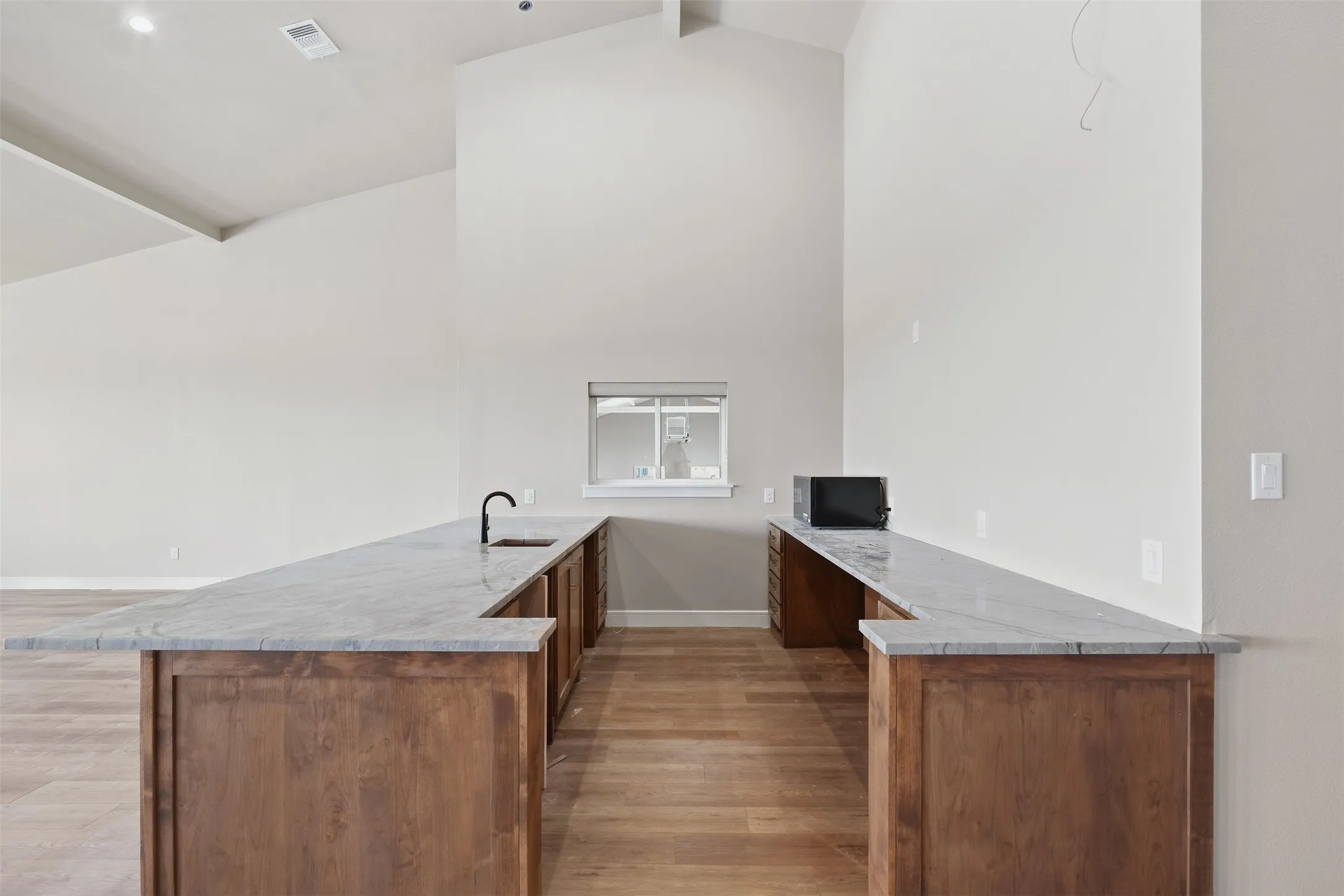 Single Family Residence For Sale in Fannin County , 1345 Fm 272, Leonard, Texas 75452, 3 Bedroom, 4 Bathroom, 3 Garage spaces, 7,260 Sqft, built in 2026, mls#21394646, Real Estate Agent in Leonard, Homes For Sale in Fannin county, Homes For Sale in Leonard, Realtor in Leonard Texas, Real Estate Brokerage Independent Realty Texas, Luminita Cordes Realtor