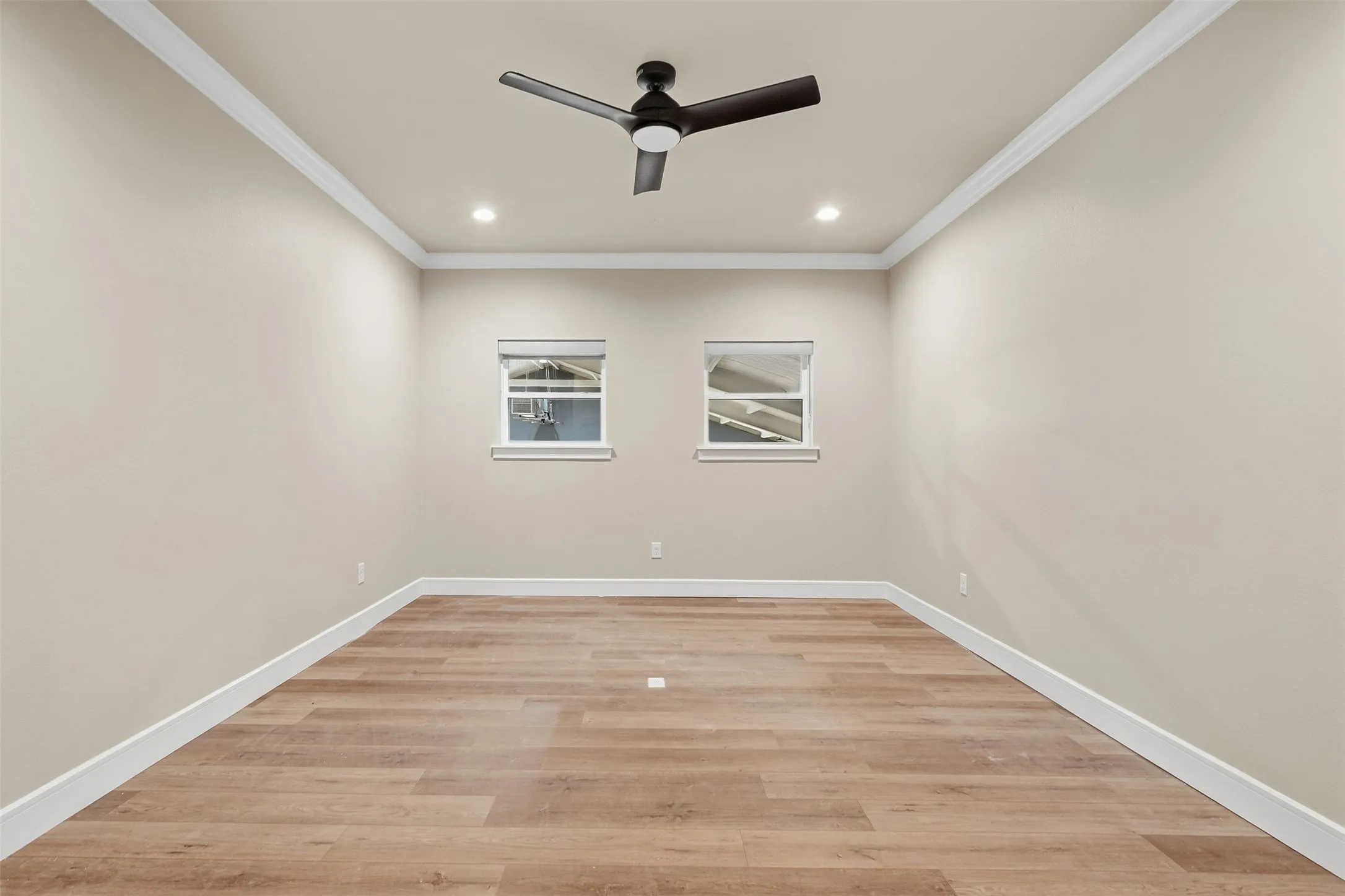 Single Family Residence For Sale in Fannin County , 1345 Fm 272, Leonard, Texas 75452, 3 Bedroom, 4 Bathroom, 3 Garage spaces, 7,260 Sqft, built in 2026, mls#21394646, Real Estate Agent in Leonard, Homes For Sale in Fannin county, Homes For Sale in Leonard, Realtor in Leonard Texas, Real Estate Brokerage Independent Realty Texas, Luminita Cordes Realtor