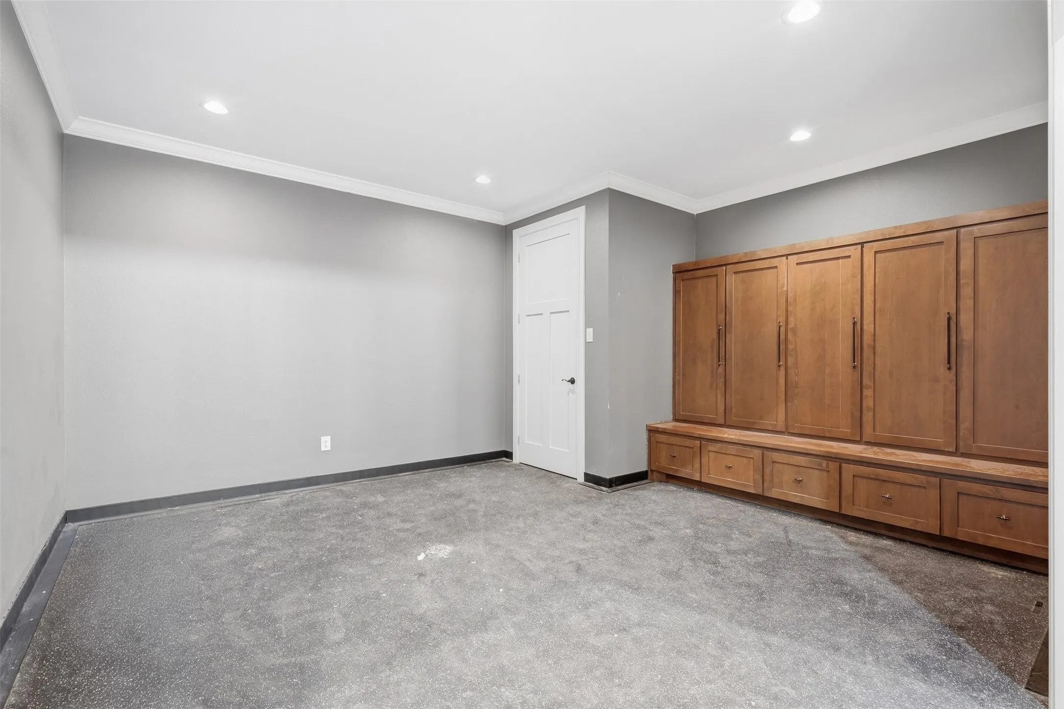 gym locker area